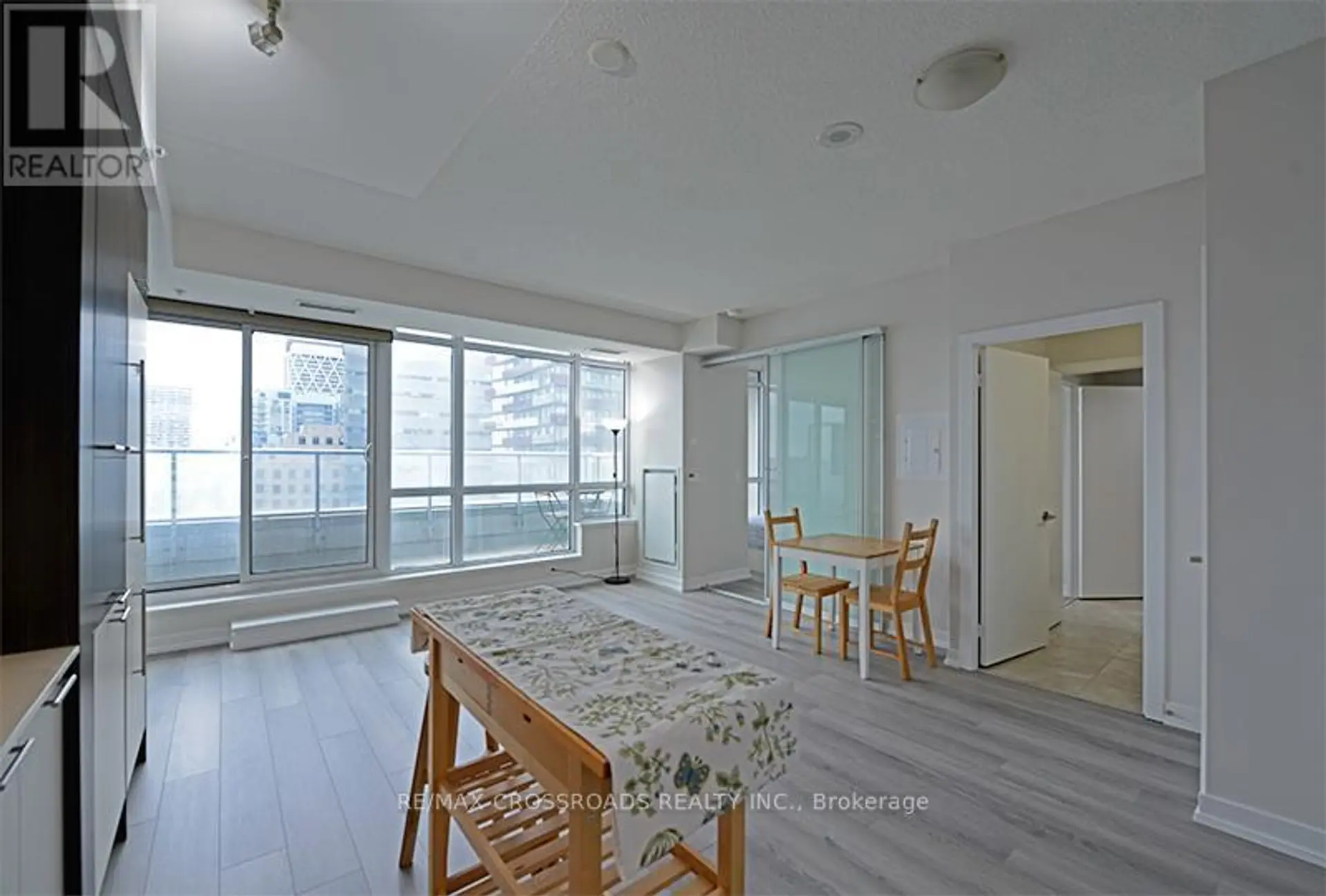 #1708 199 RICHMOND STREET W - Image 7
