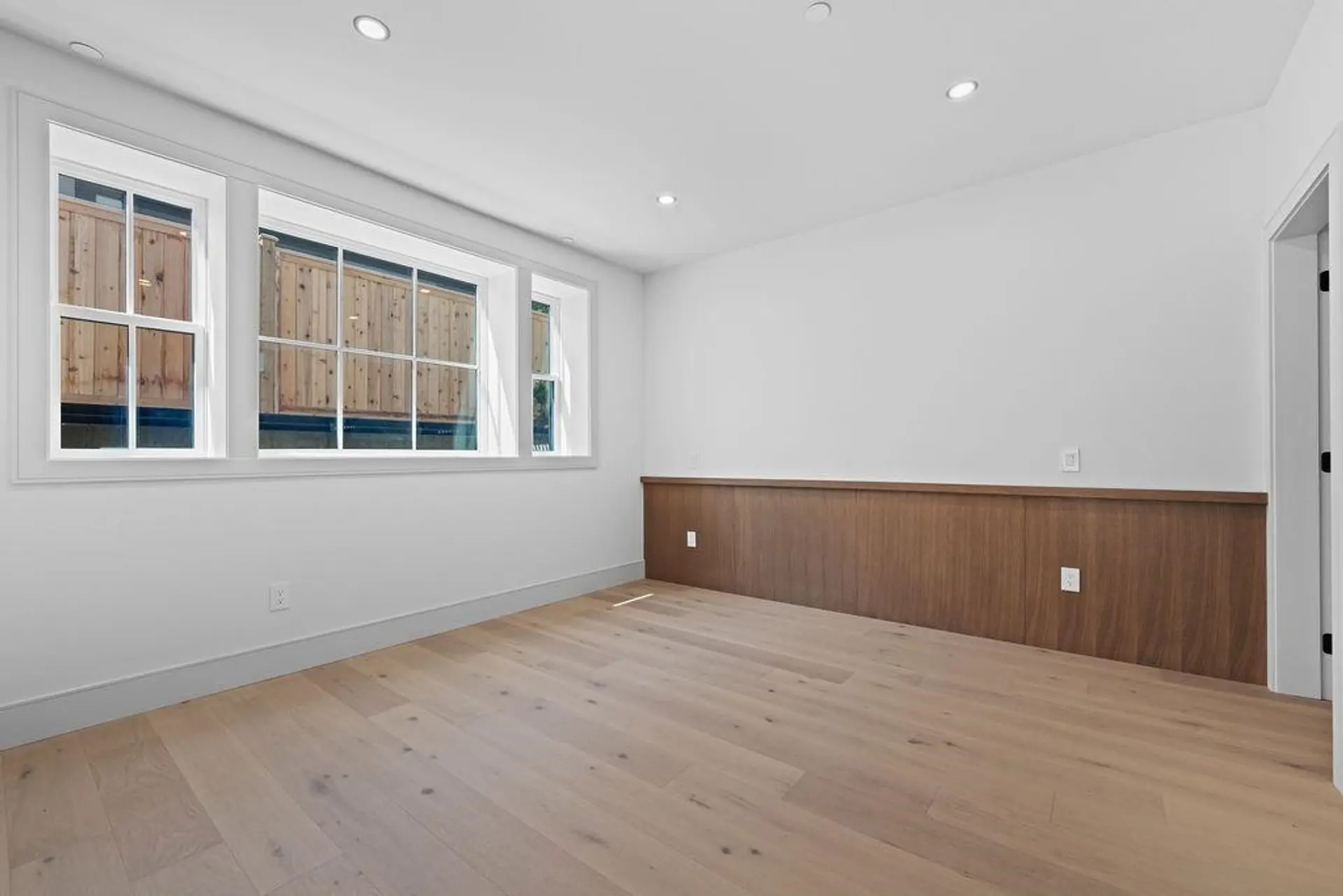 6851 Cypress Street - Image 8