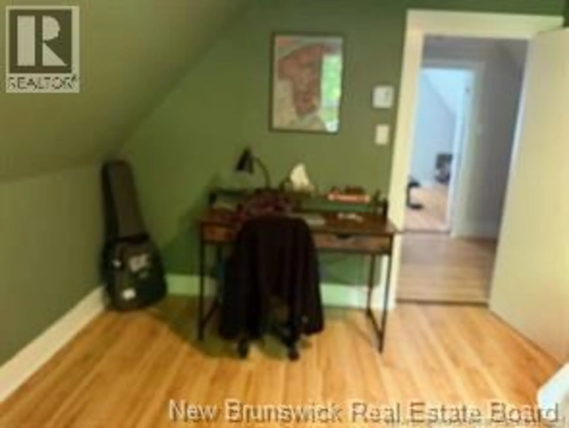 519 King George Hwy - Image 11