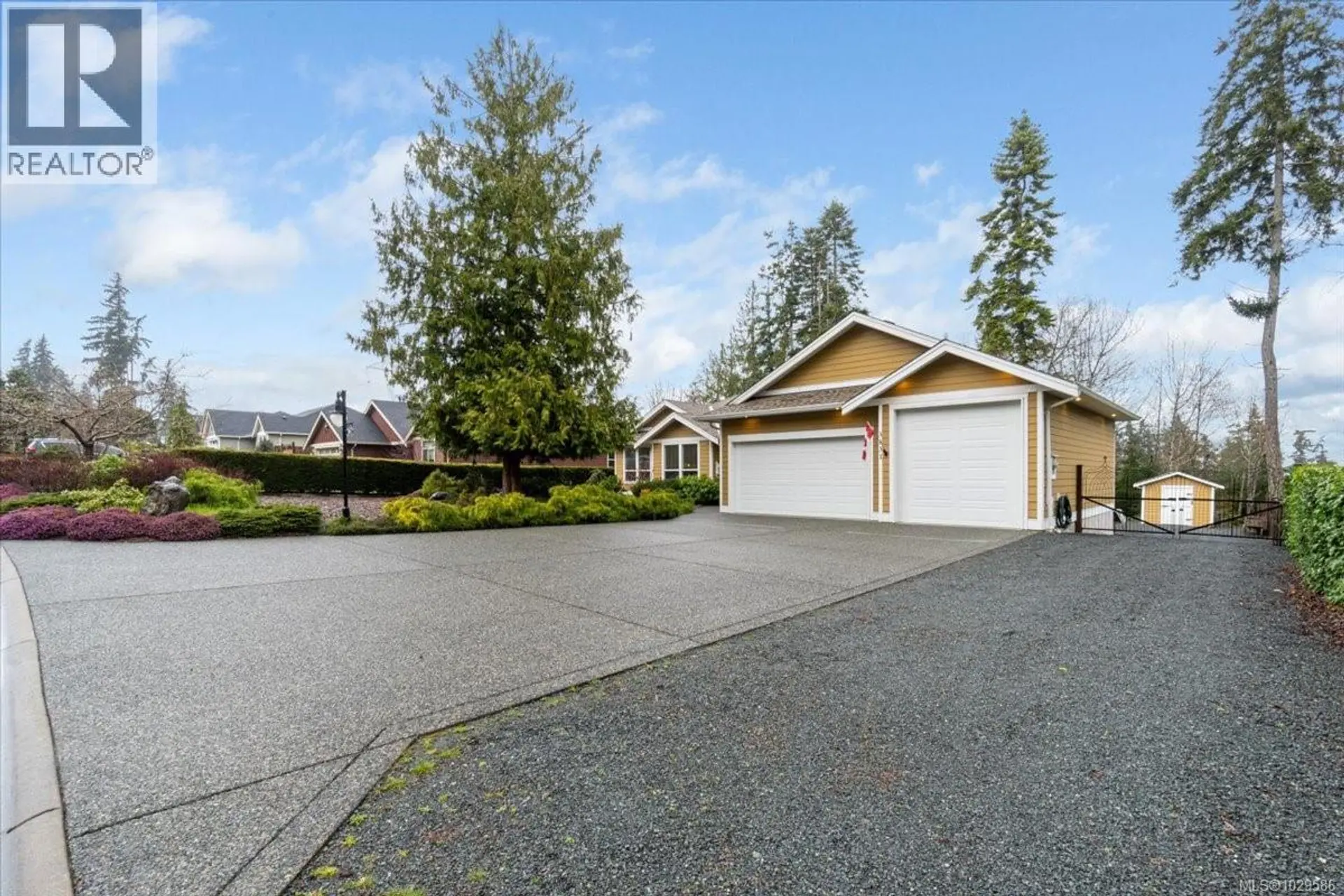 Property at 3831 Creekside Dr, Bowser, BC