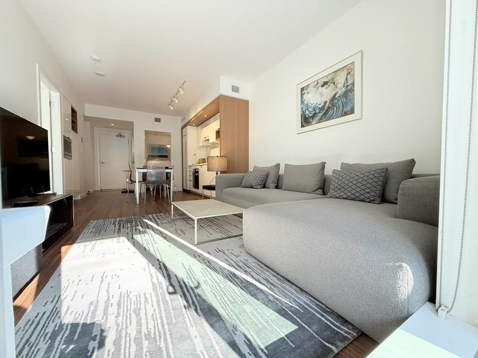 #313 1661 Quebec Street - Image 6