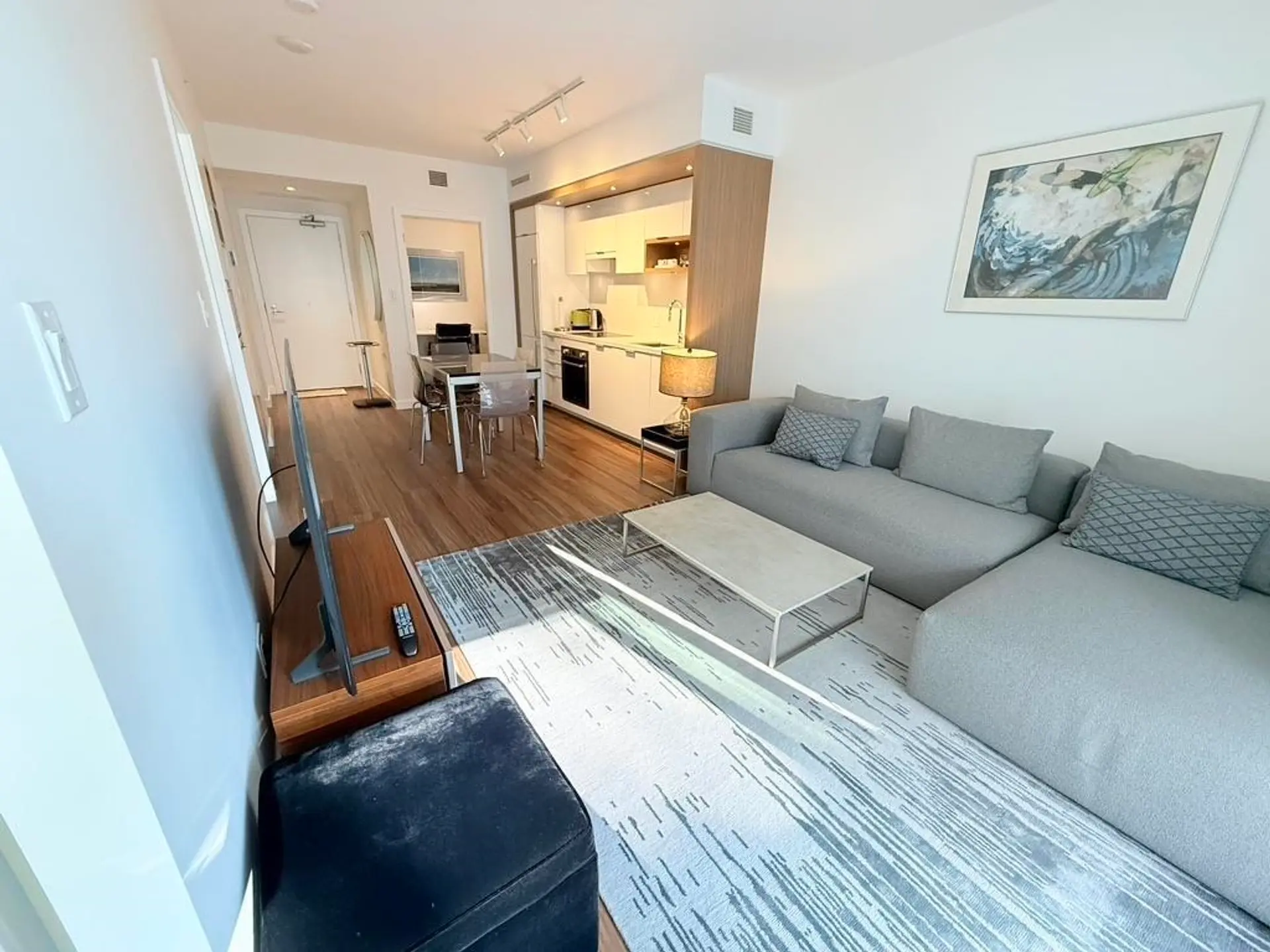 #313 1661 Quebec Street - Image 13