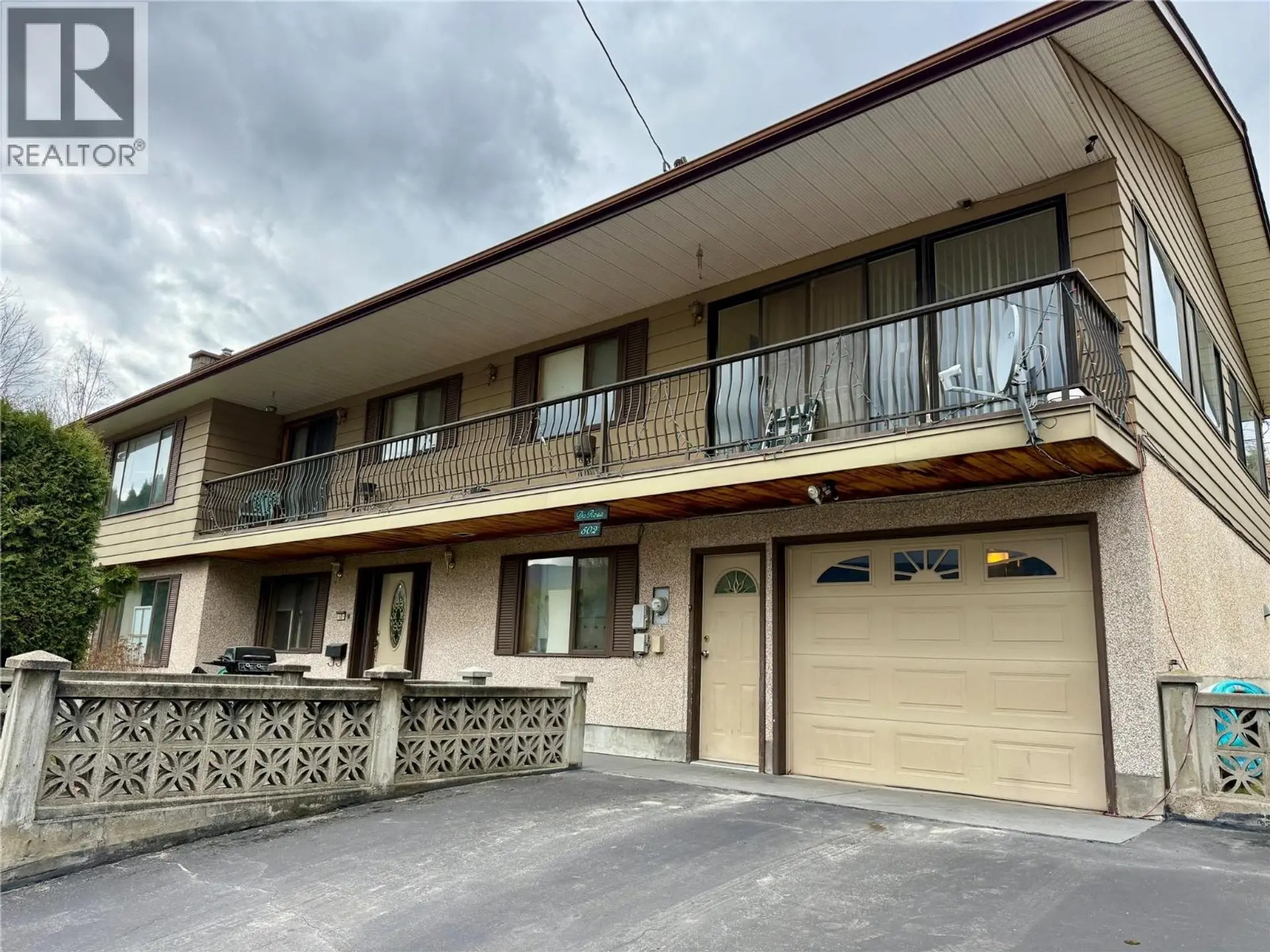 Property at 502 5th Avenue, Castlegar, BC