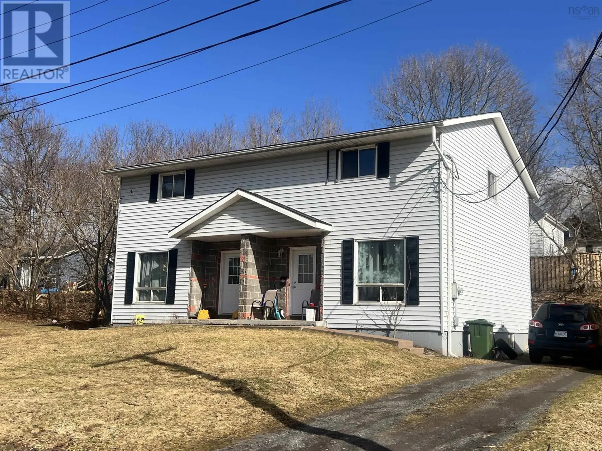 520/526 PLEASANT STREET - Image 3