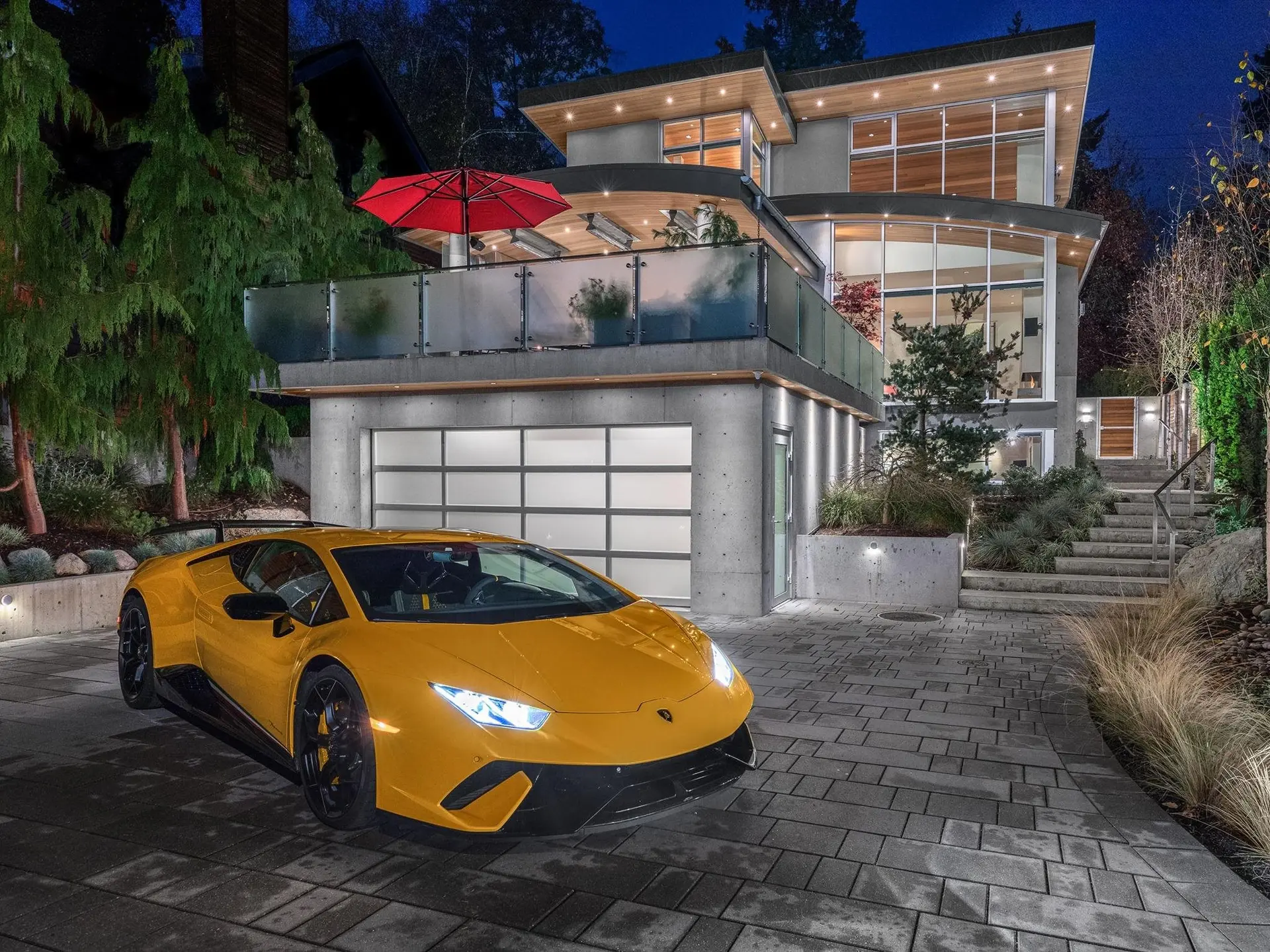 Property at 2893 Bellevue Avenue, West Vancouver, BC