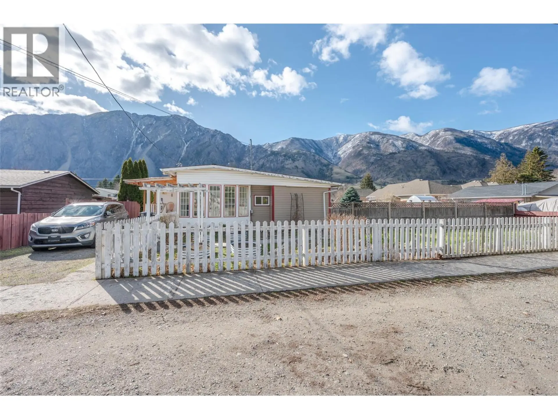 Property at 411 6th Avenue, Keremeos, BC