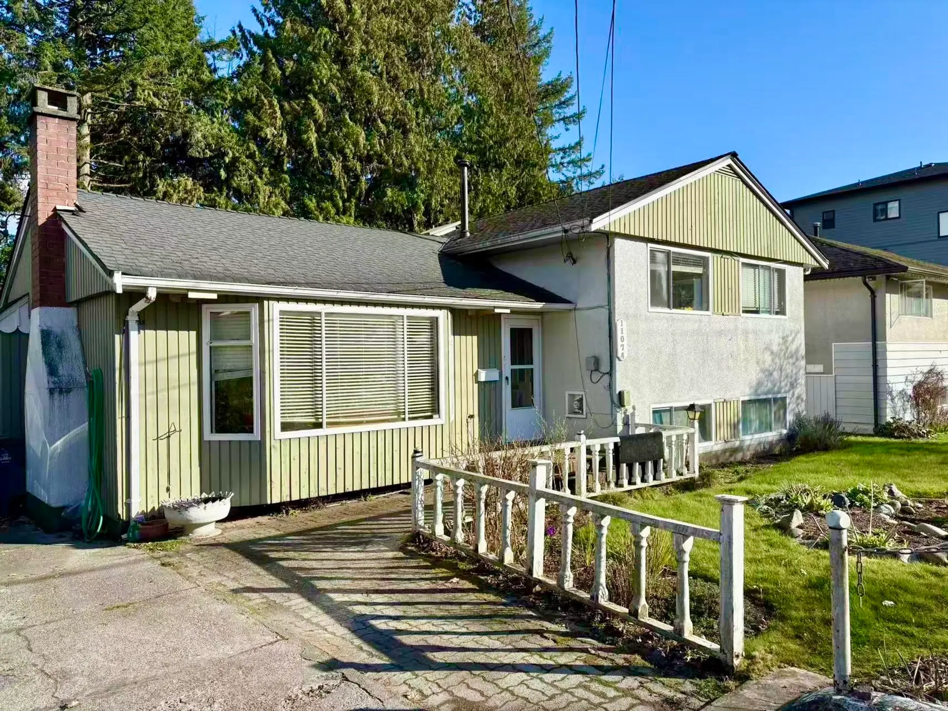 11074 146 Street - Image 2