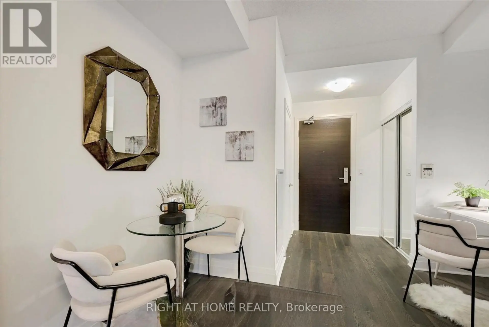#228 399 SPRING GARDEN AVENUE - Image 11