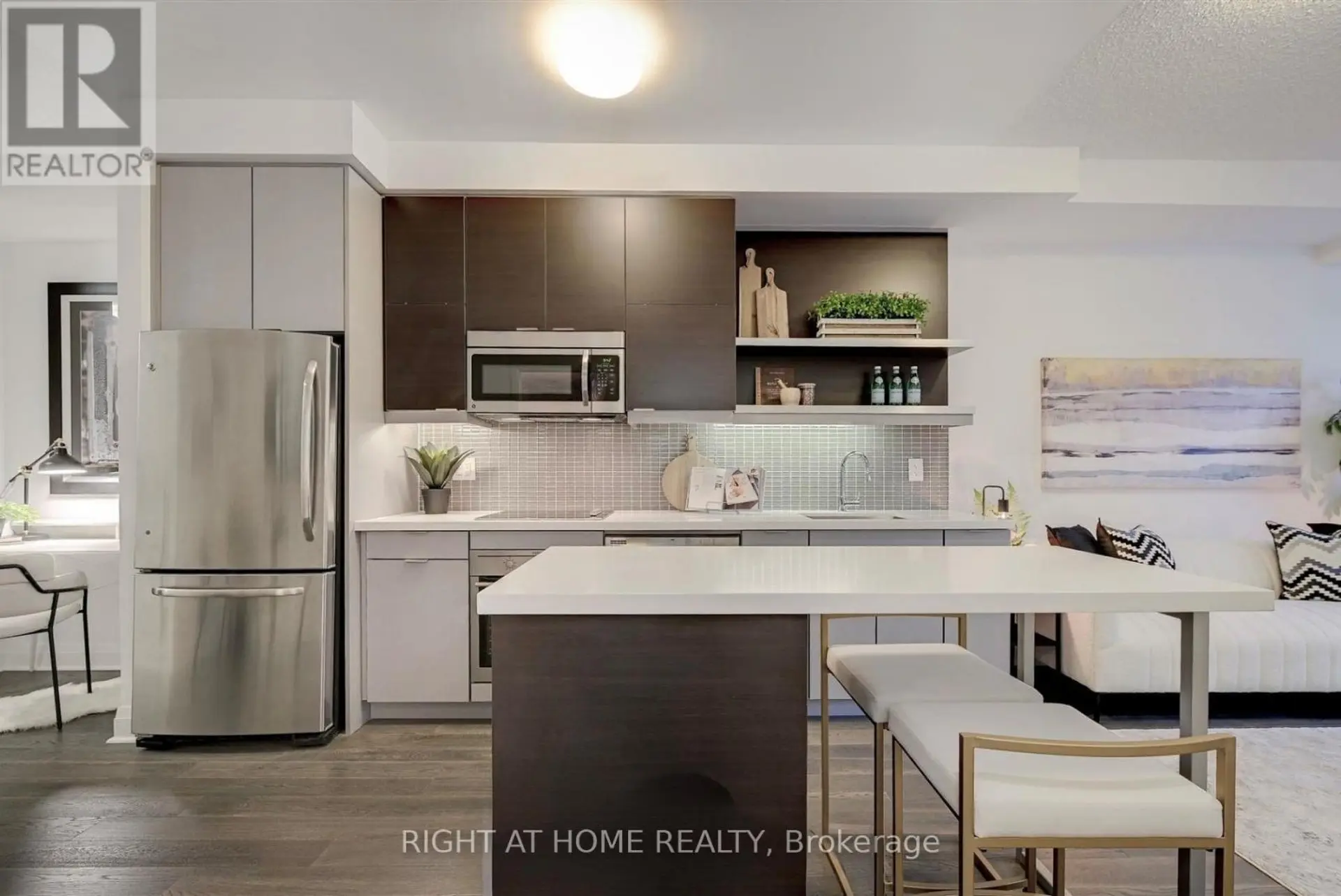 #228 399 SPRING GARDEN AVENUE - Image 7