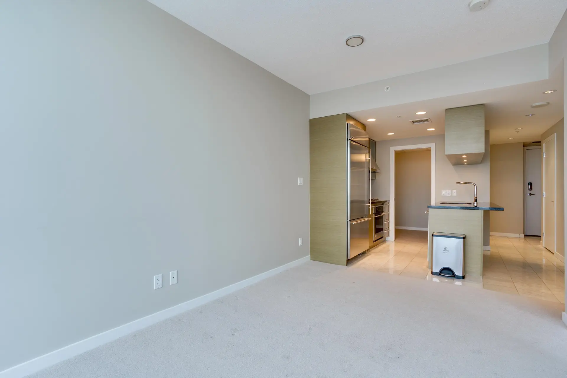 #3105 833 Seymour Street - Image 4