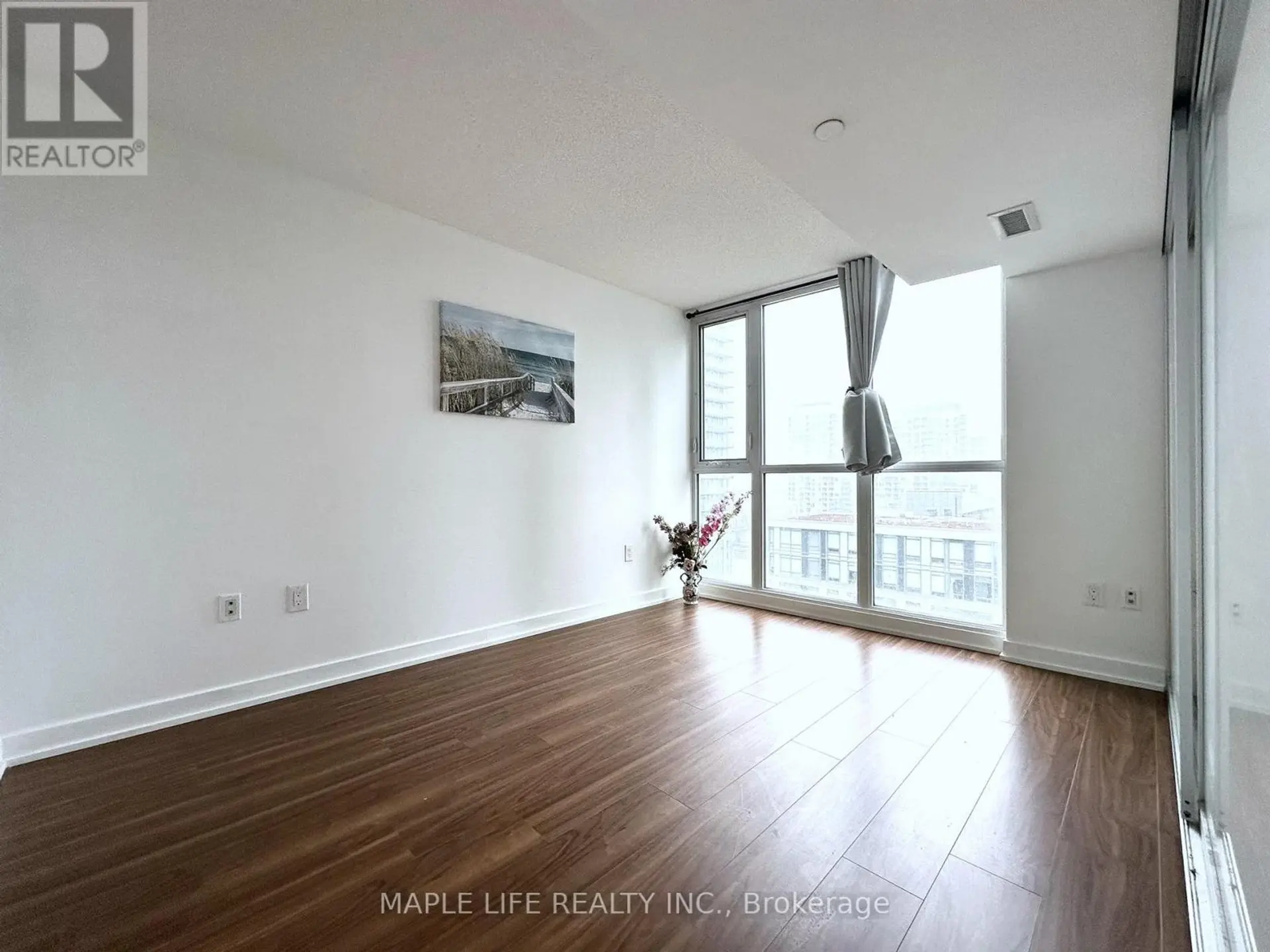 #1111 85 QUEENS WHARF ROAD - Image 9