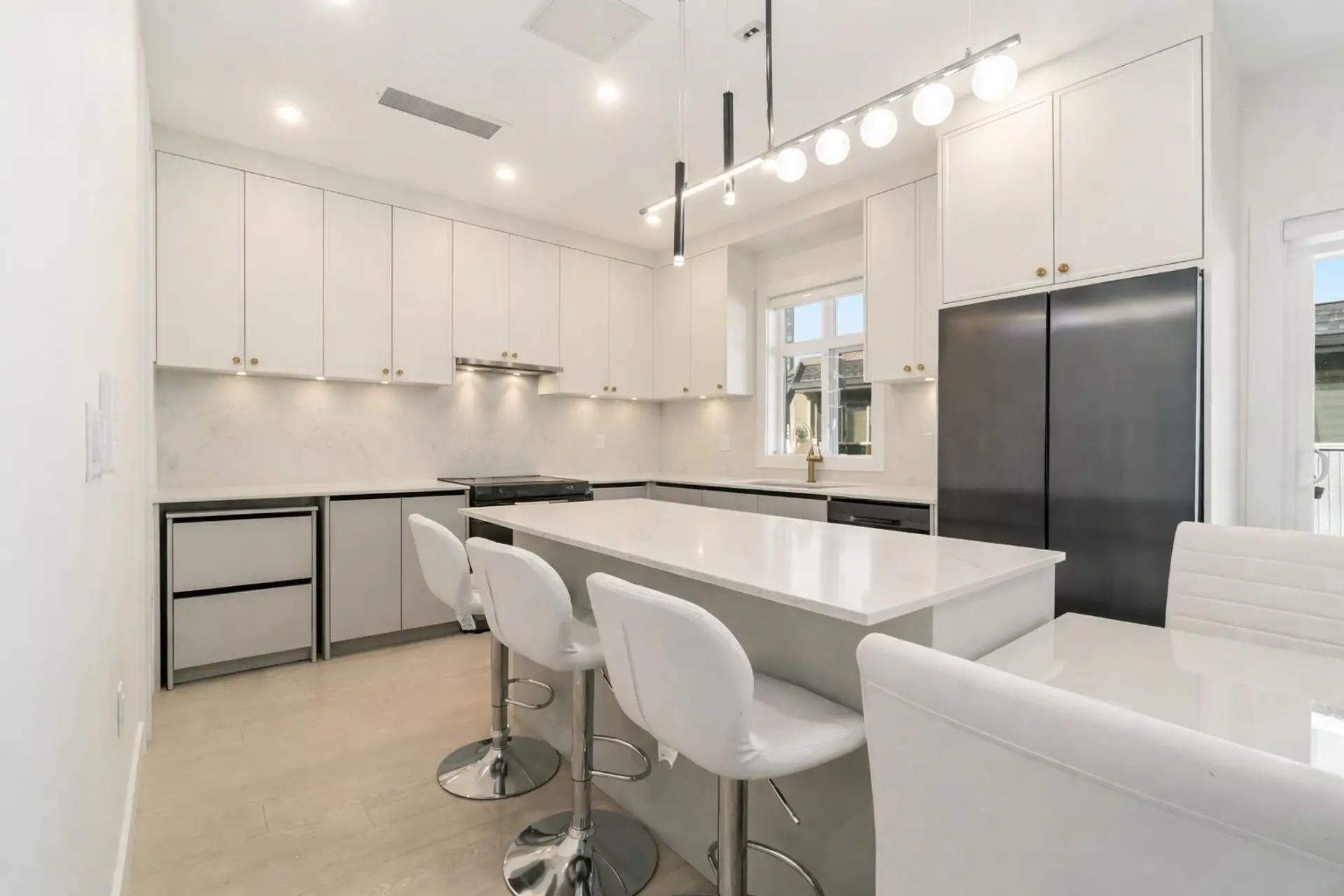 Property at #8 9633 Steveston Highway, Richmond, BC