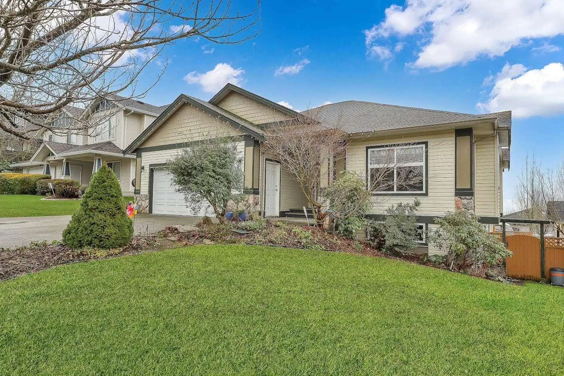 Property at 32484 Best Avenue, Mission, BC