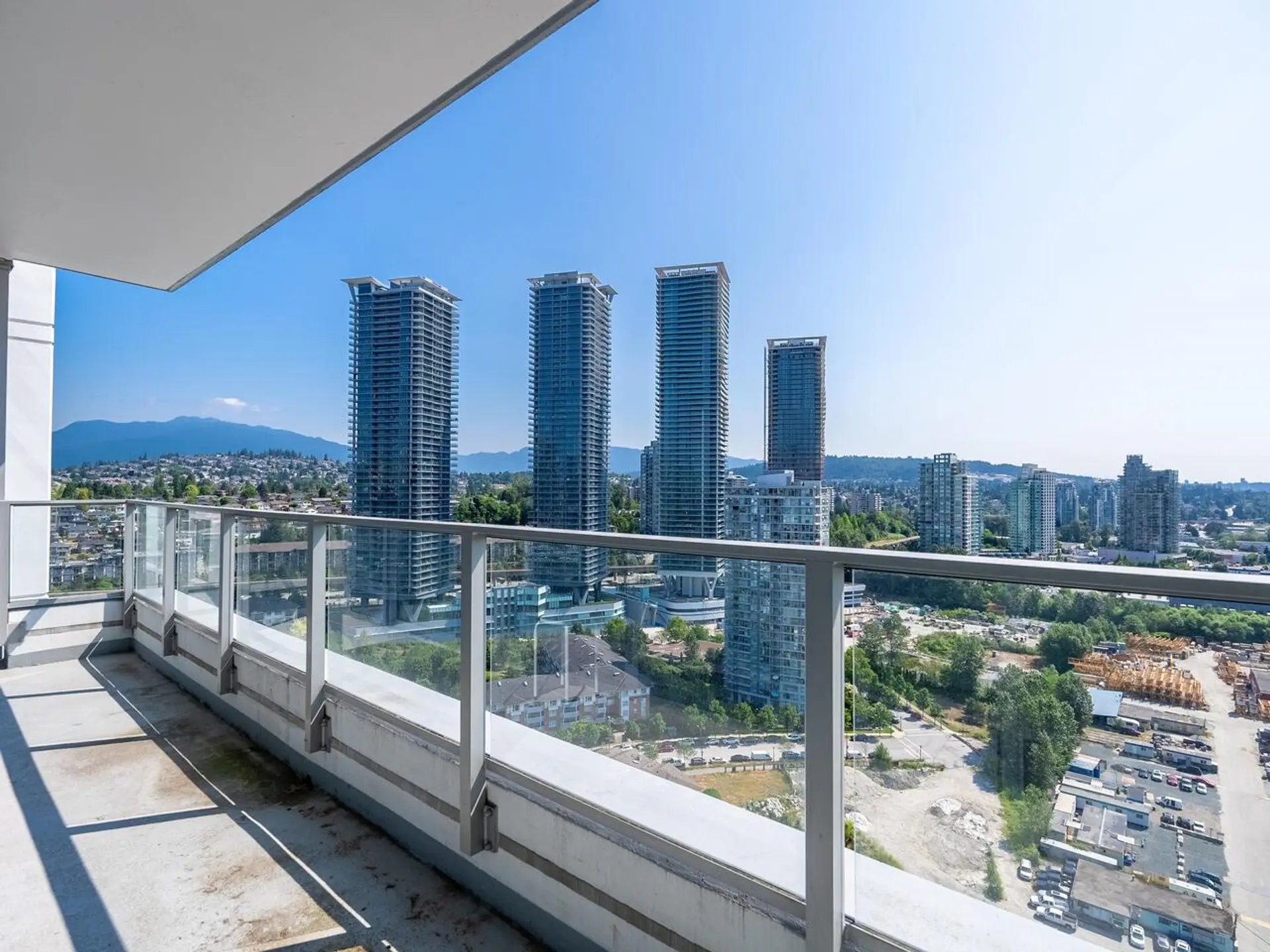 #2403 2351 Beta Avenue - Image 16