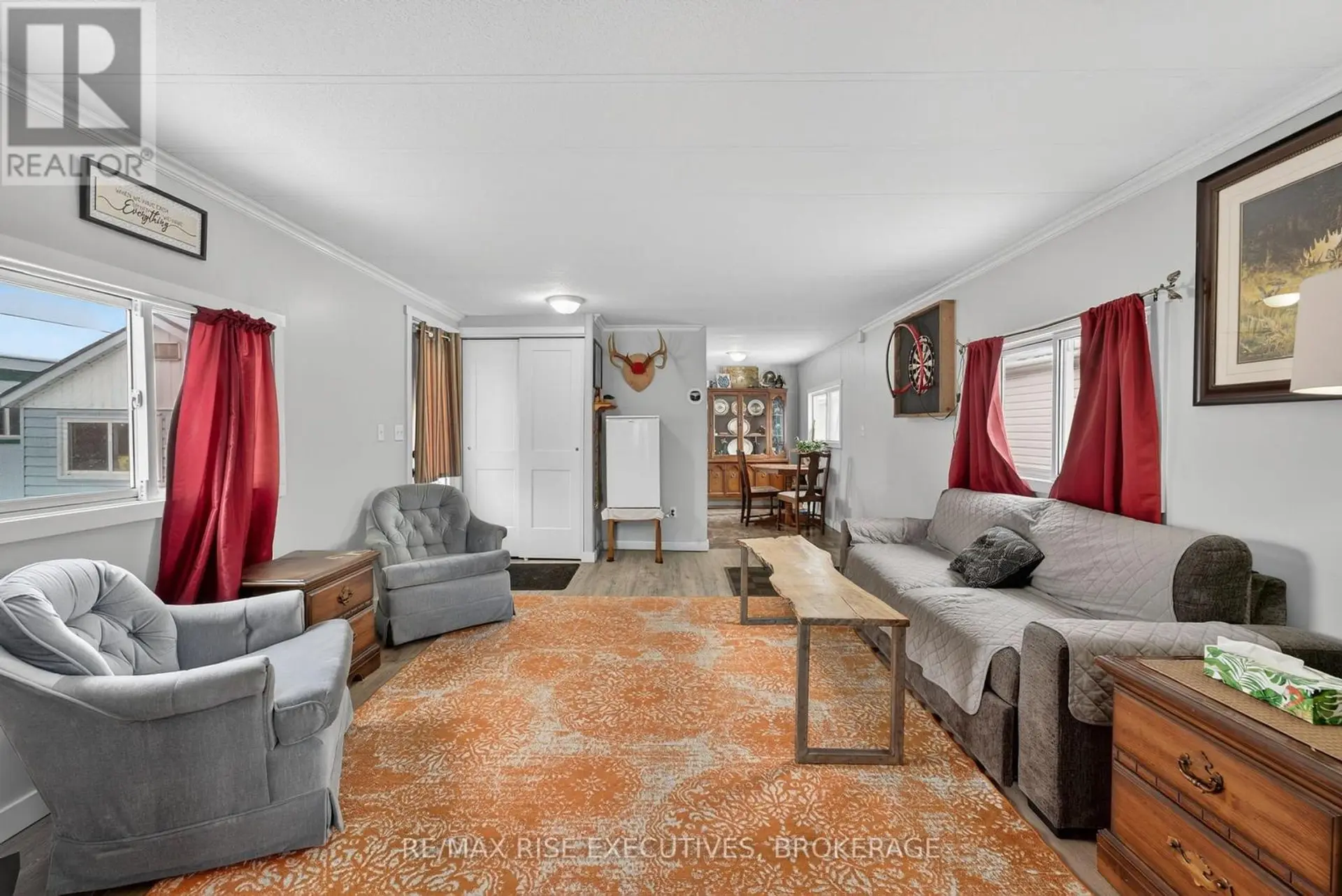 4 CEDAR STREET - Image 6