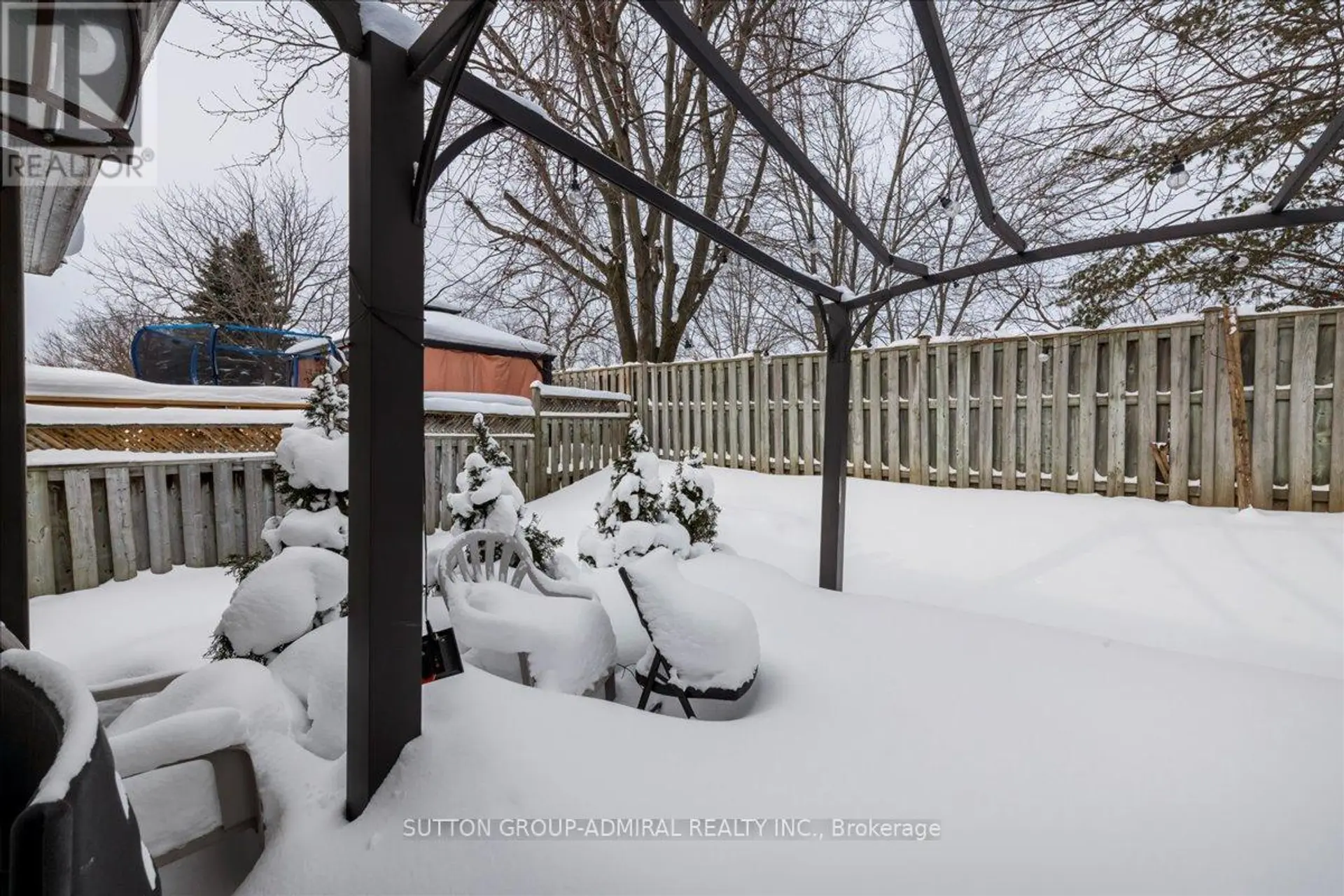 64 COPEMAN CRESCENT - Image 19