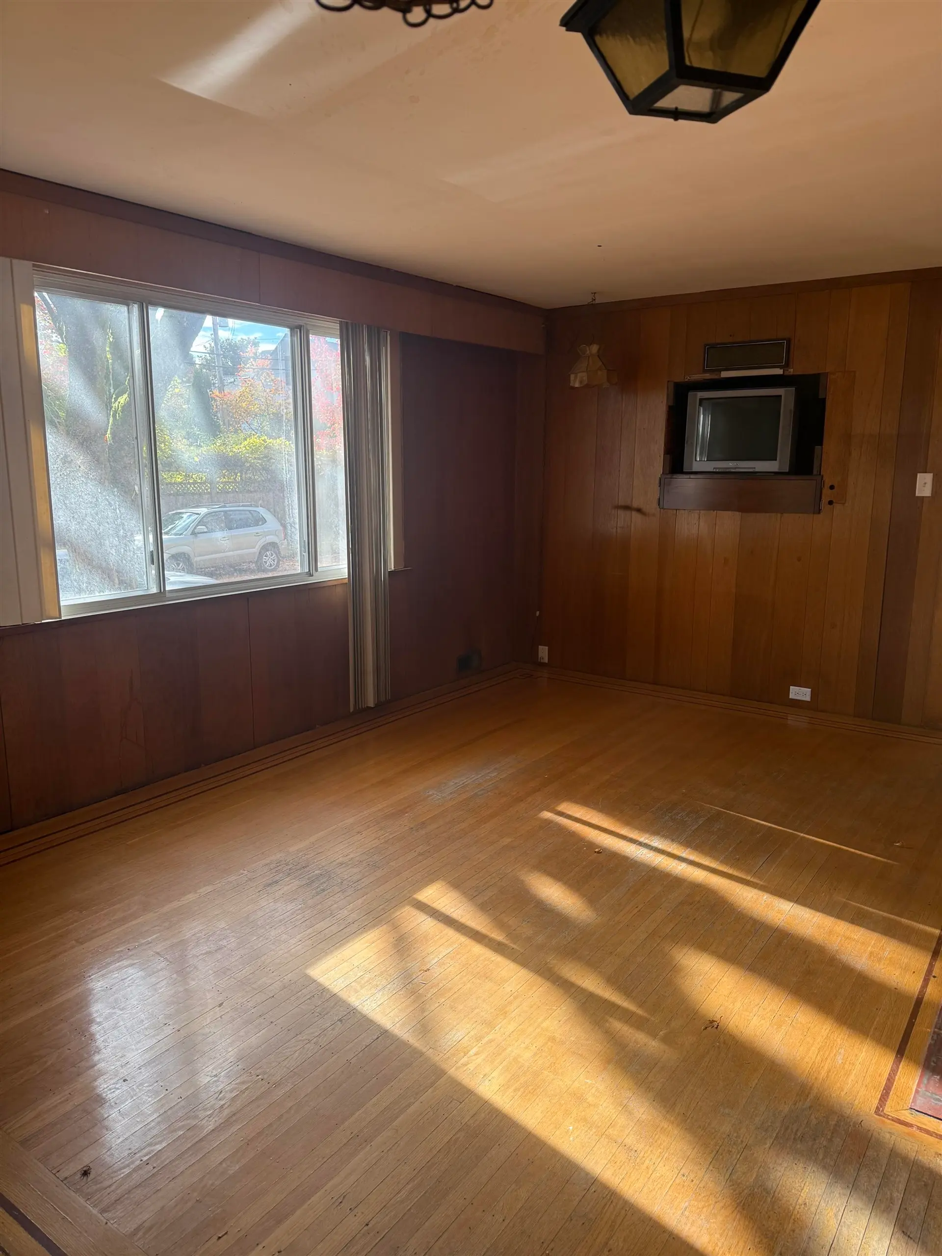 2685 Waterloo Street - Image 7