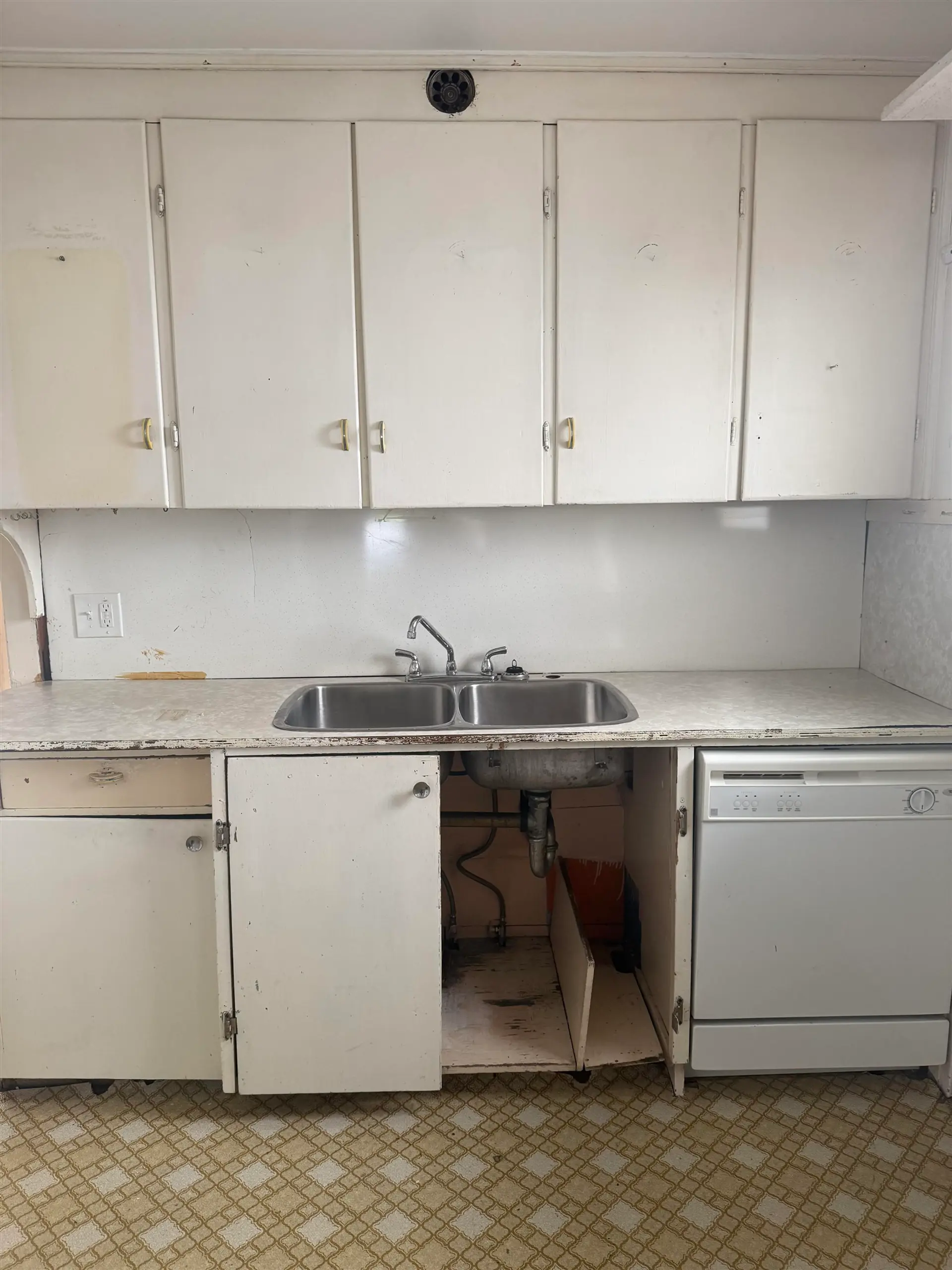 2685 Waterloo Street - Image 4