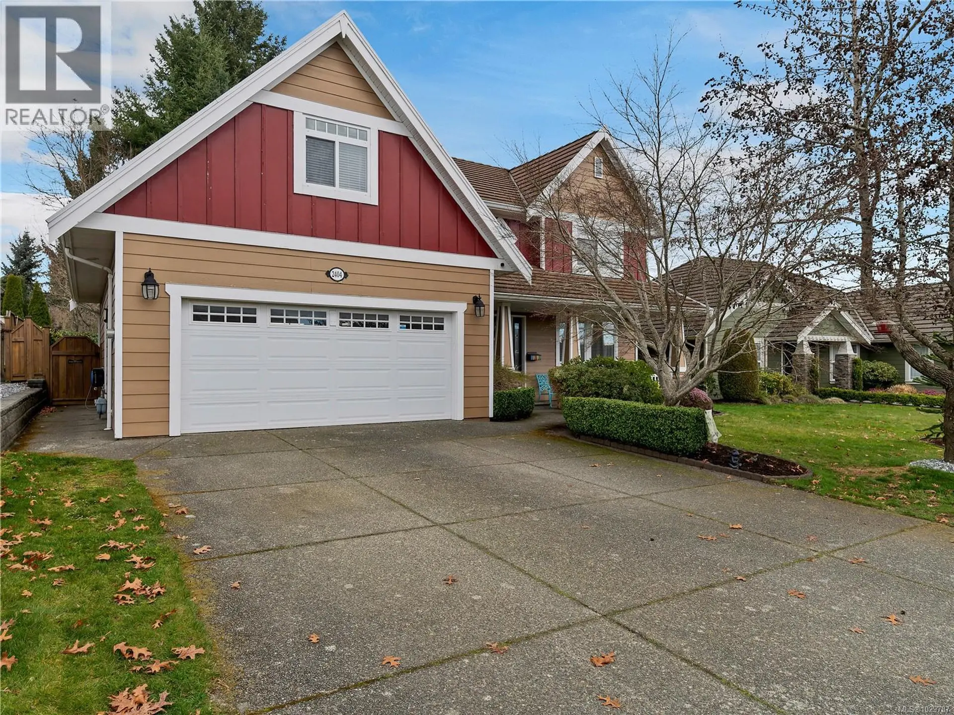 Property at 2404 Idiens Way, Courtenay, BC