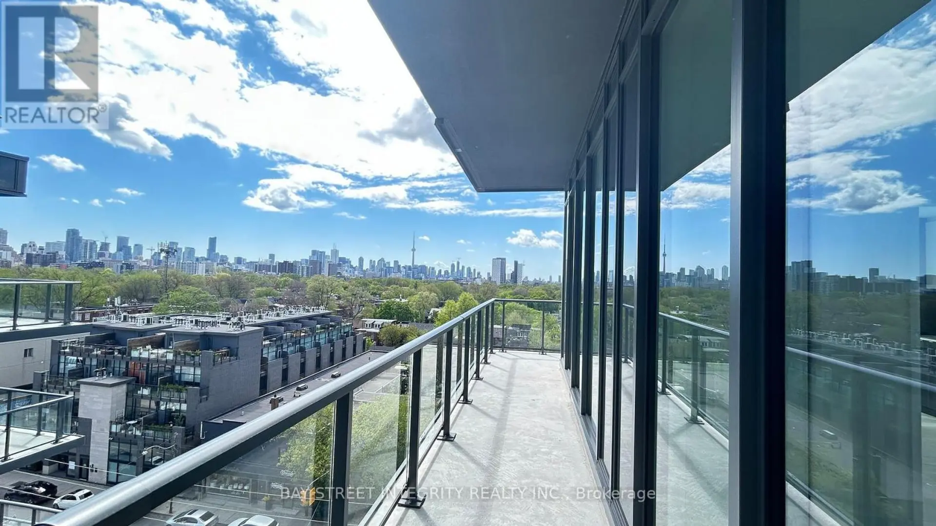 #703 500 DUPONT STREET - Image 9
