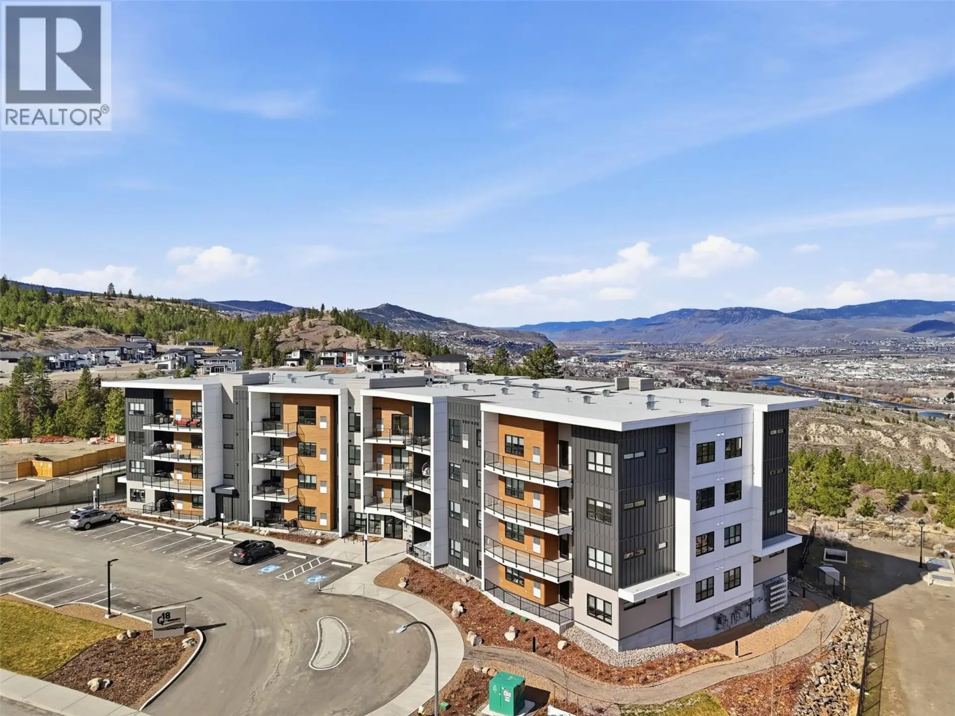 Property at #307 1844 Qu'Appelle Boulevard, Kamloops, BC