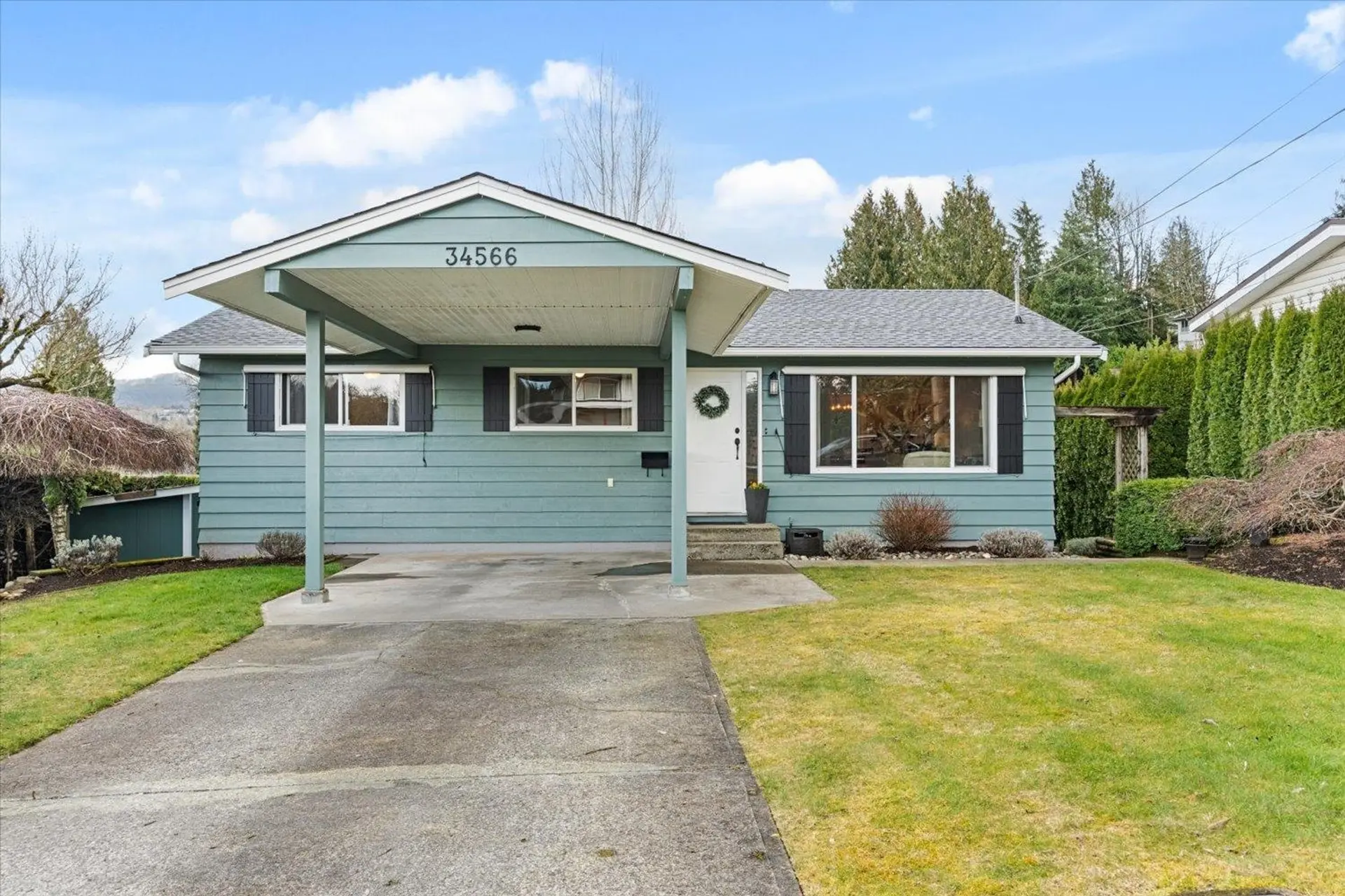 Property at 34566 Hurst Crescent, Abbotsford, BC