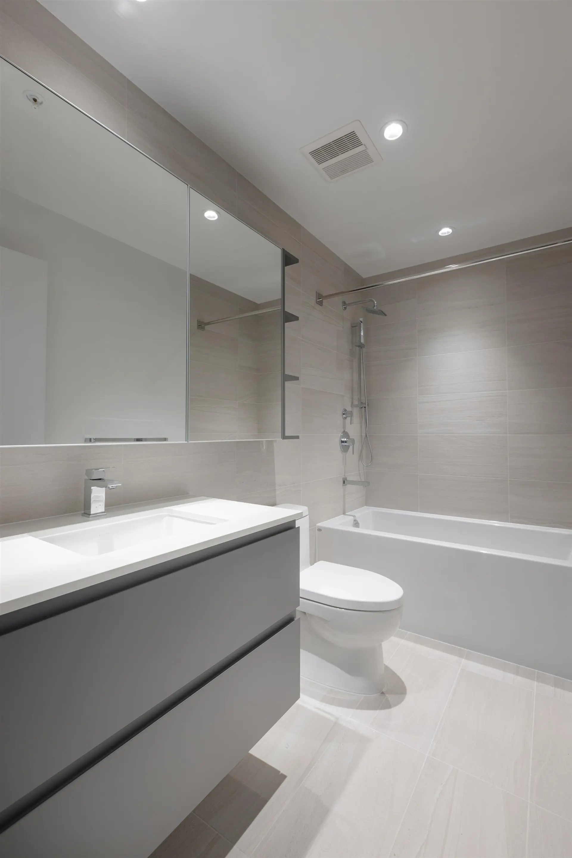 #440 6500 Minoru Boulevard - Image 4
