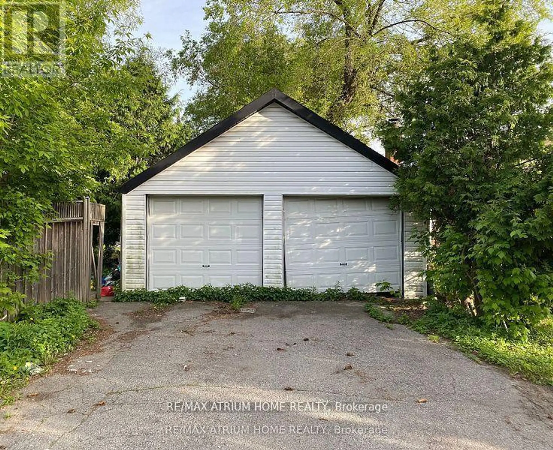 28 KENSINGTON AVENUE - Image 2