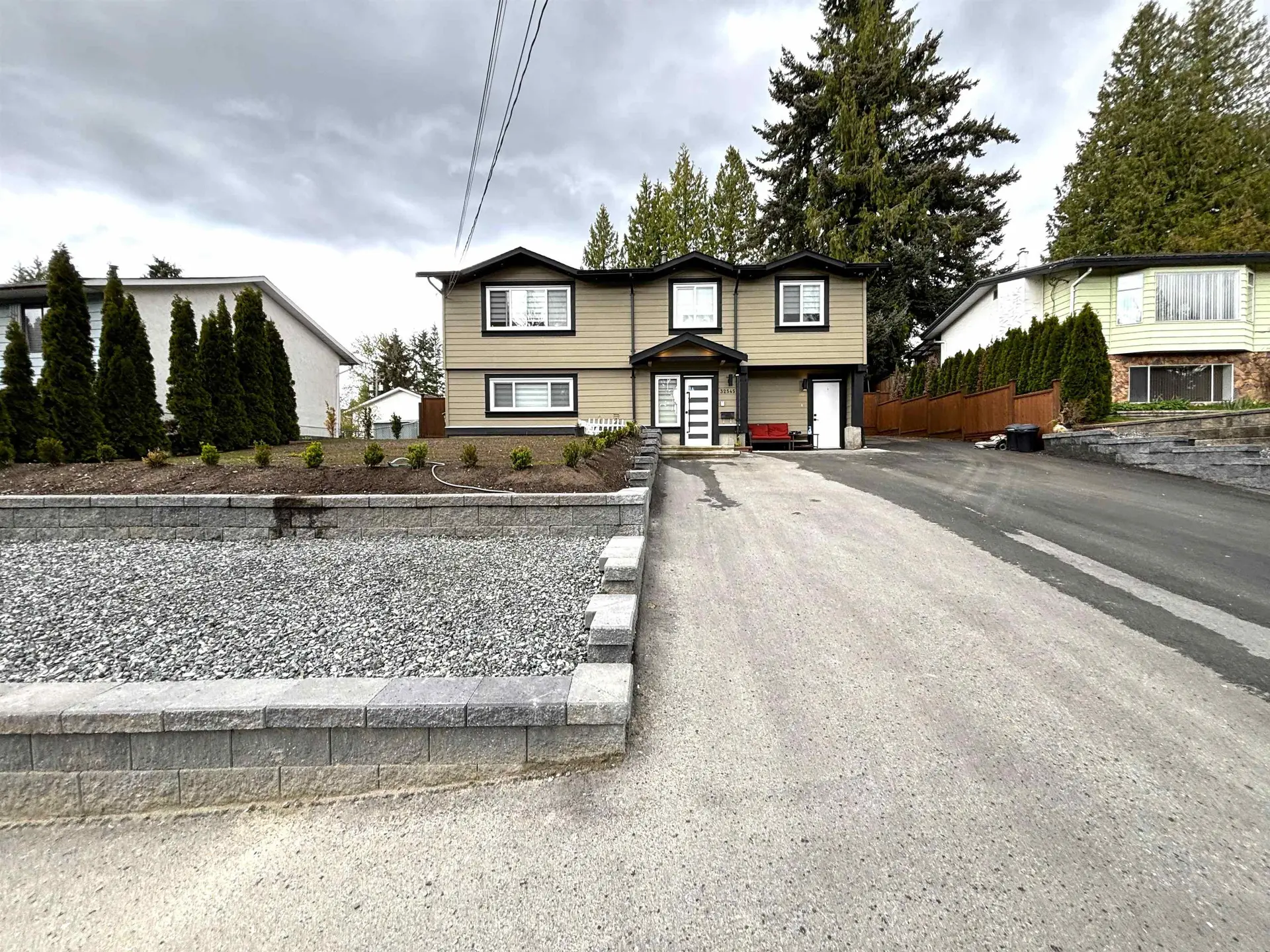 Property at 32545 Ptarmigan Drive, Mission, BC