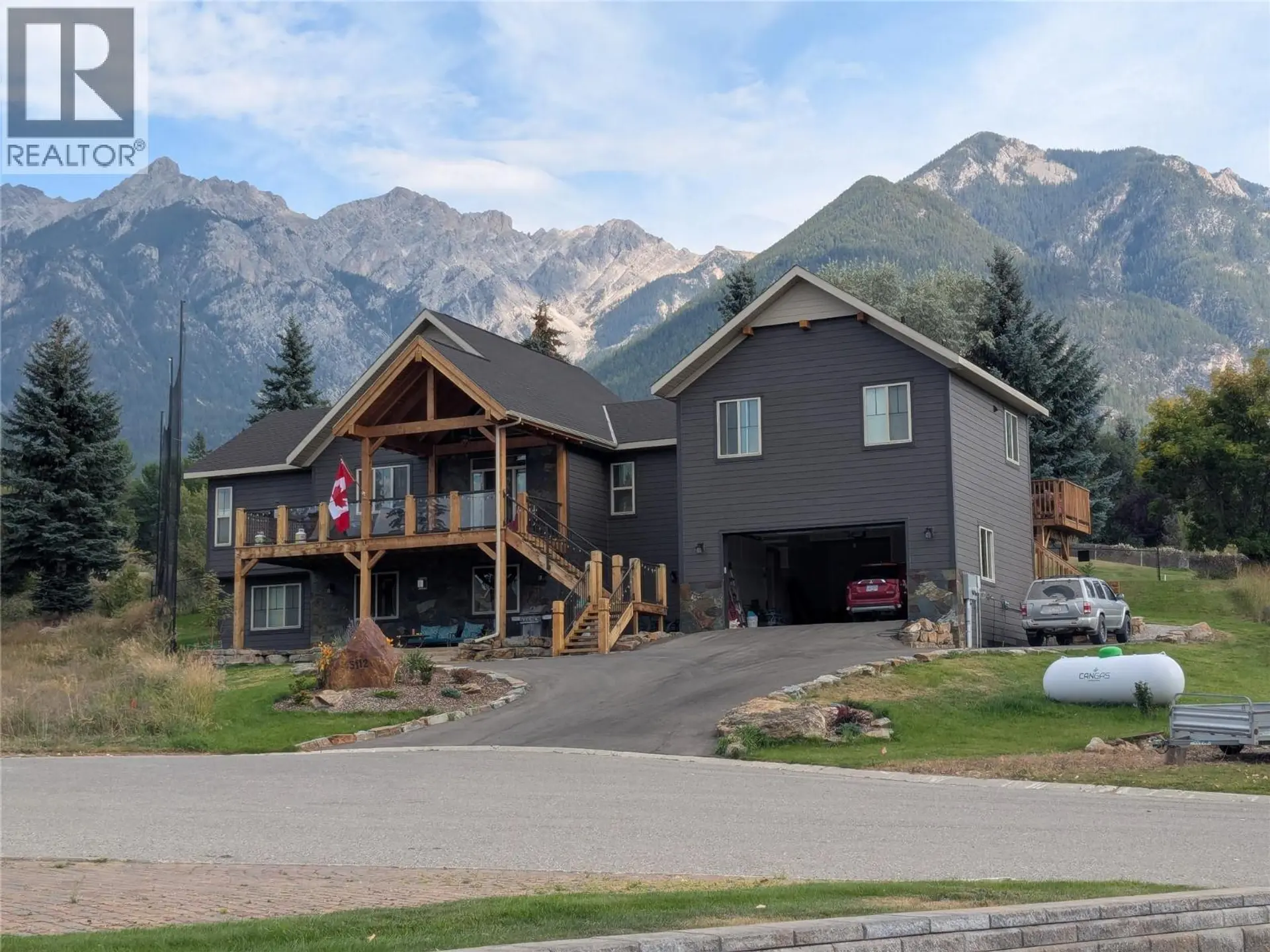 Property at 5112 Riverview Close, Fairmont Hot Springs, BC