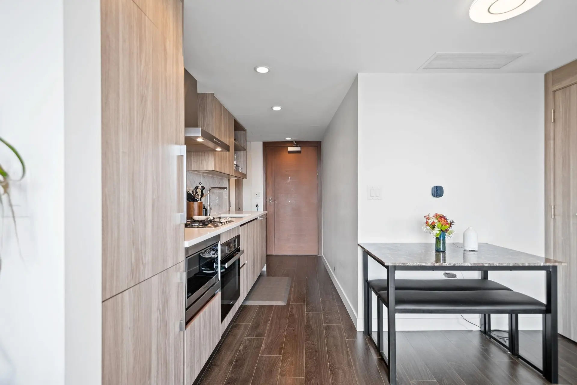 #1501 1768 Cook Street - Image 3
