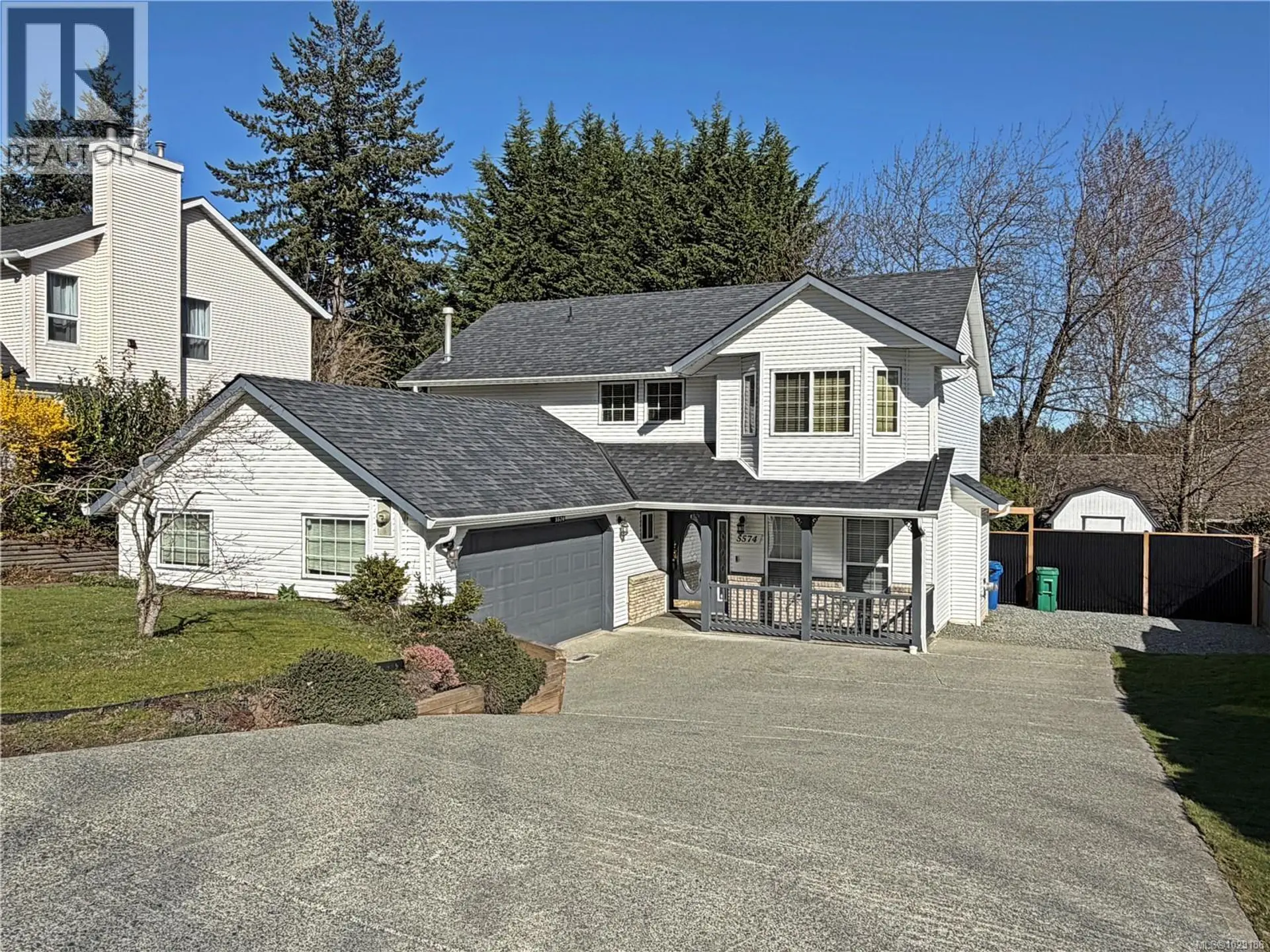 Property at 5574 Garibaldi Dr, Nanaimo, BC
