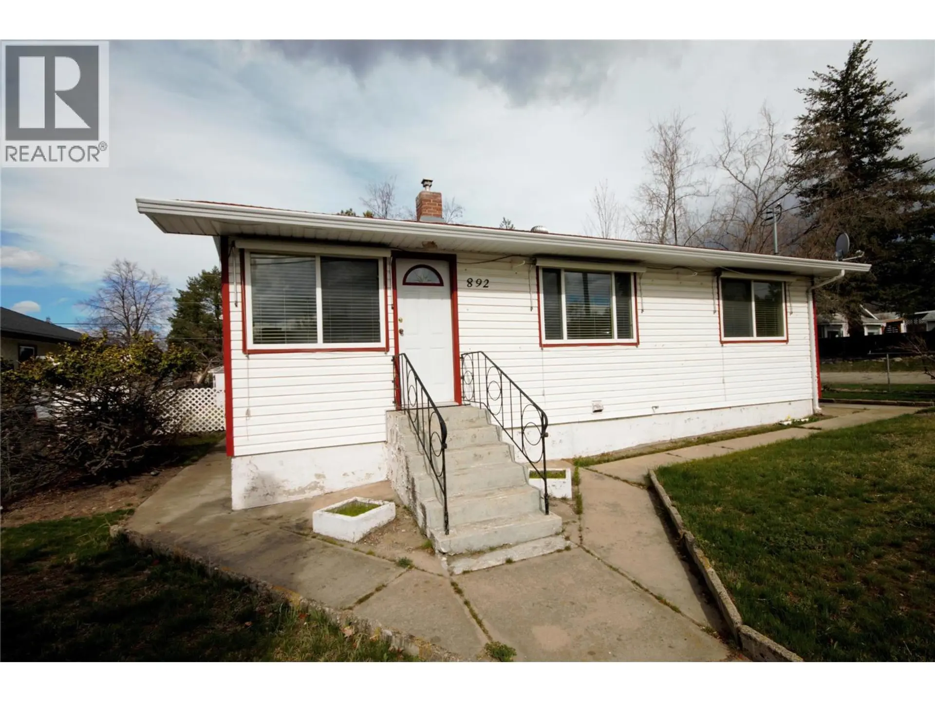 Property at 892 McKinney Road, Oliver, BC