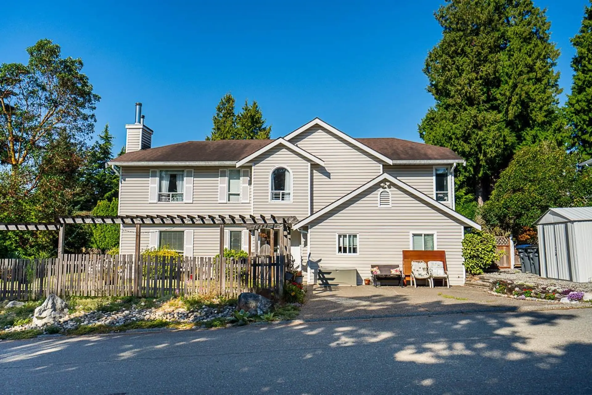 Property at 16143 9 Avenue, Surrey, BC