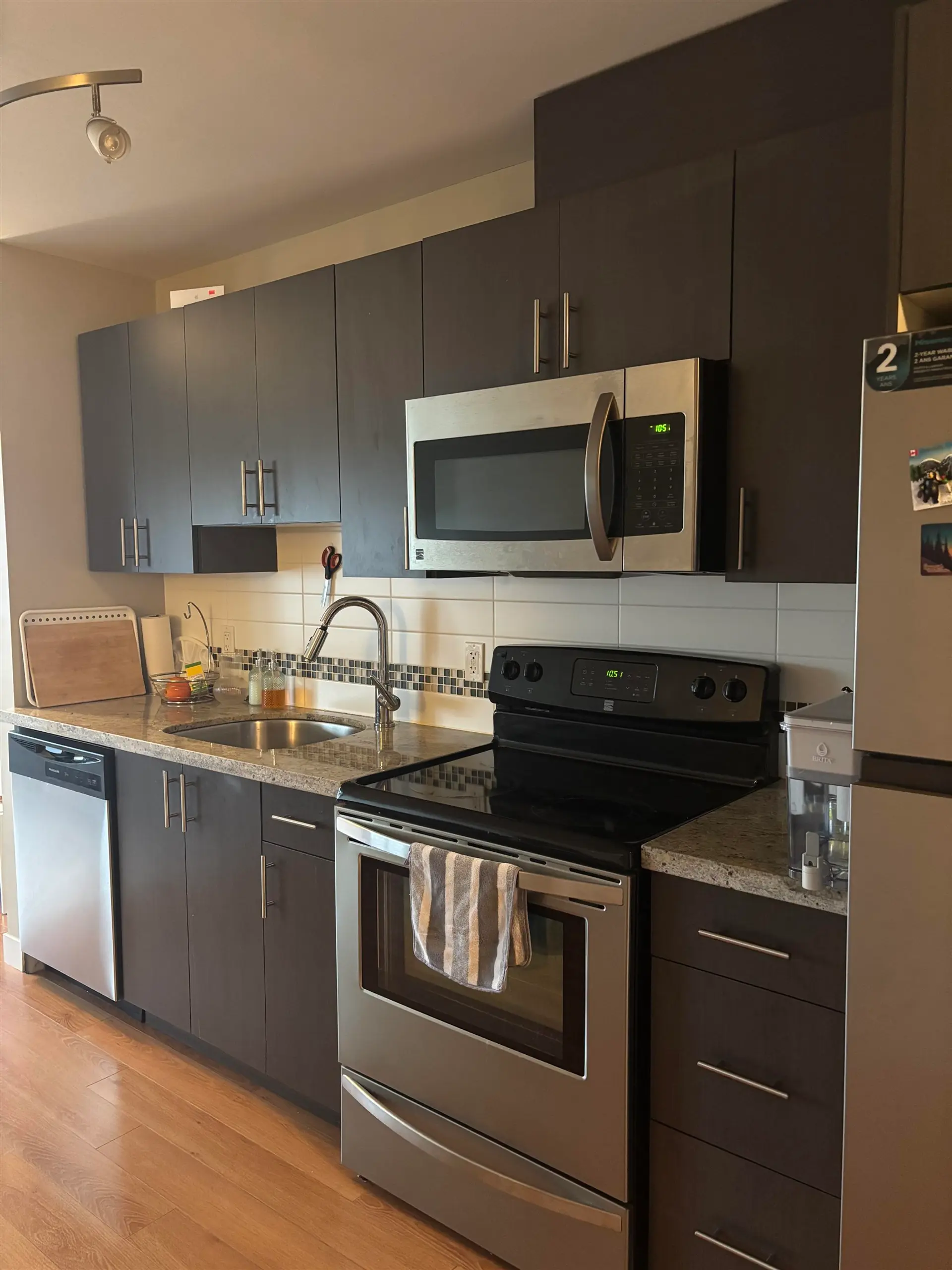 #305 7738 Edmonds Street - Image 3