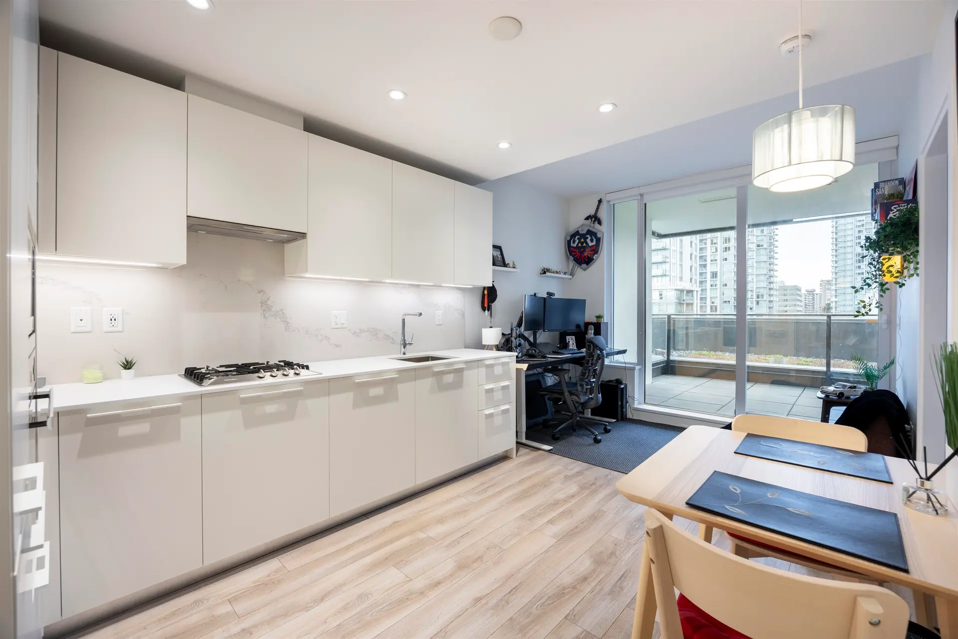 #302 6699 Dunblane Avenue - Image 7