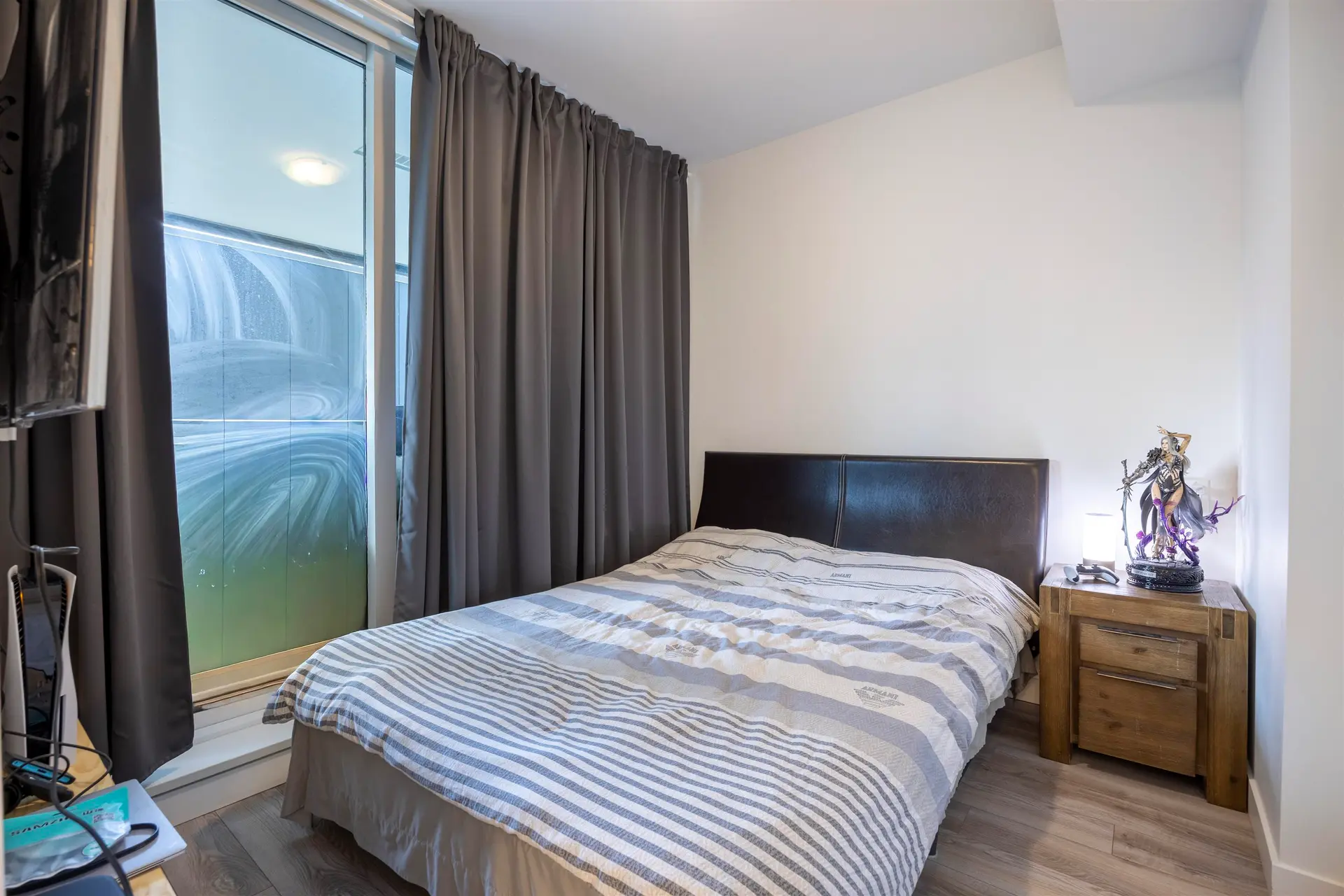 #302 6699 Dunblane Avenue - Image 10