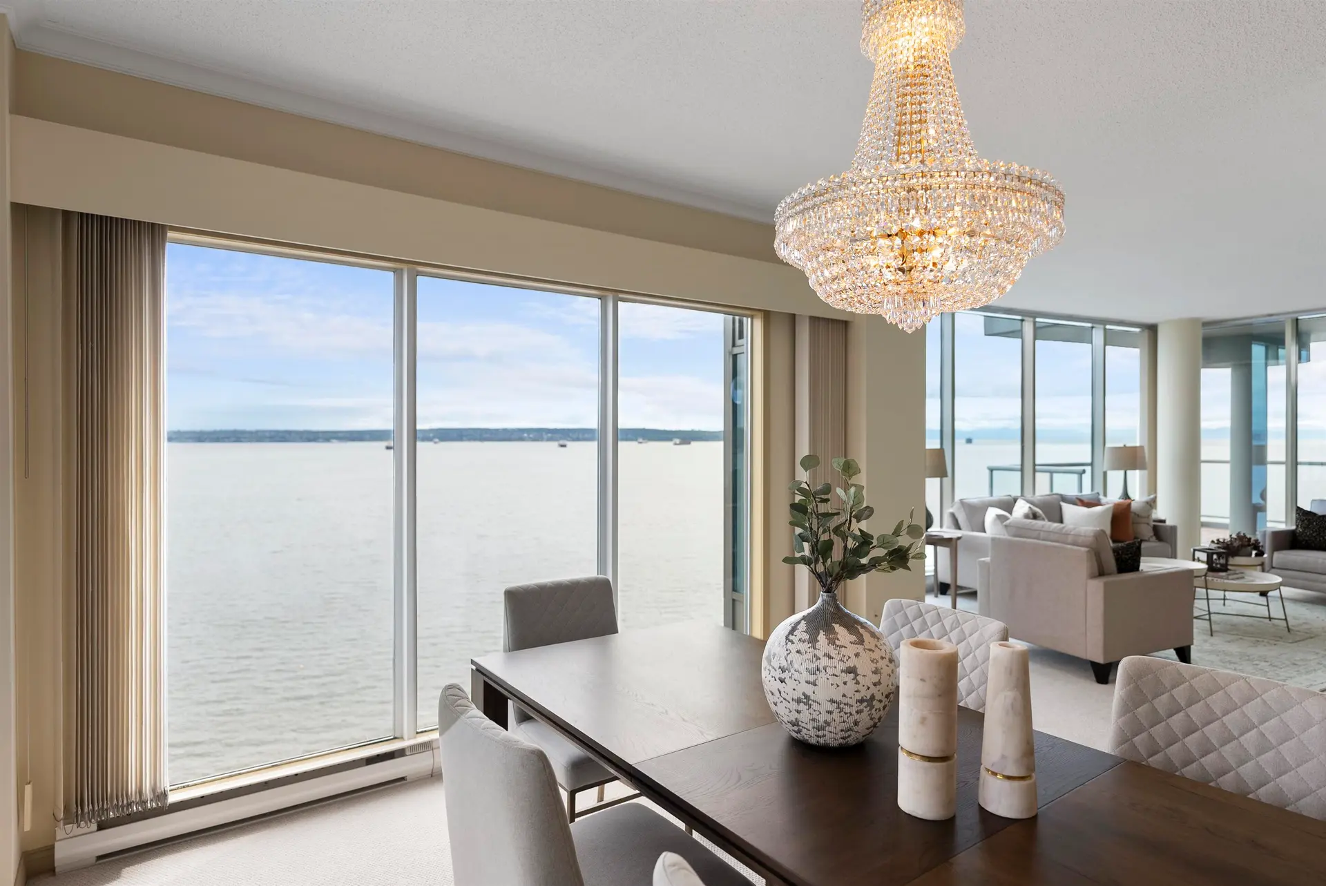 Property at #1401 2120 Argyle Avenue, West Vancouver, BC