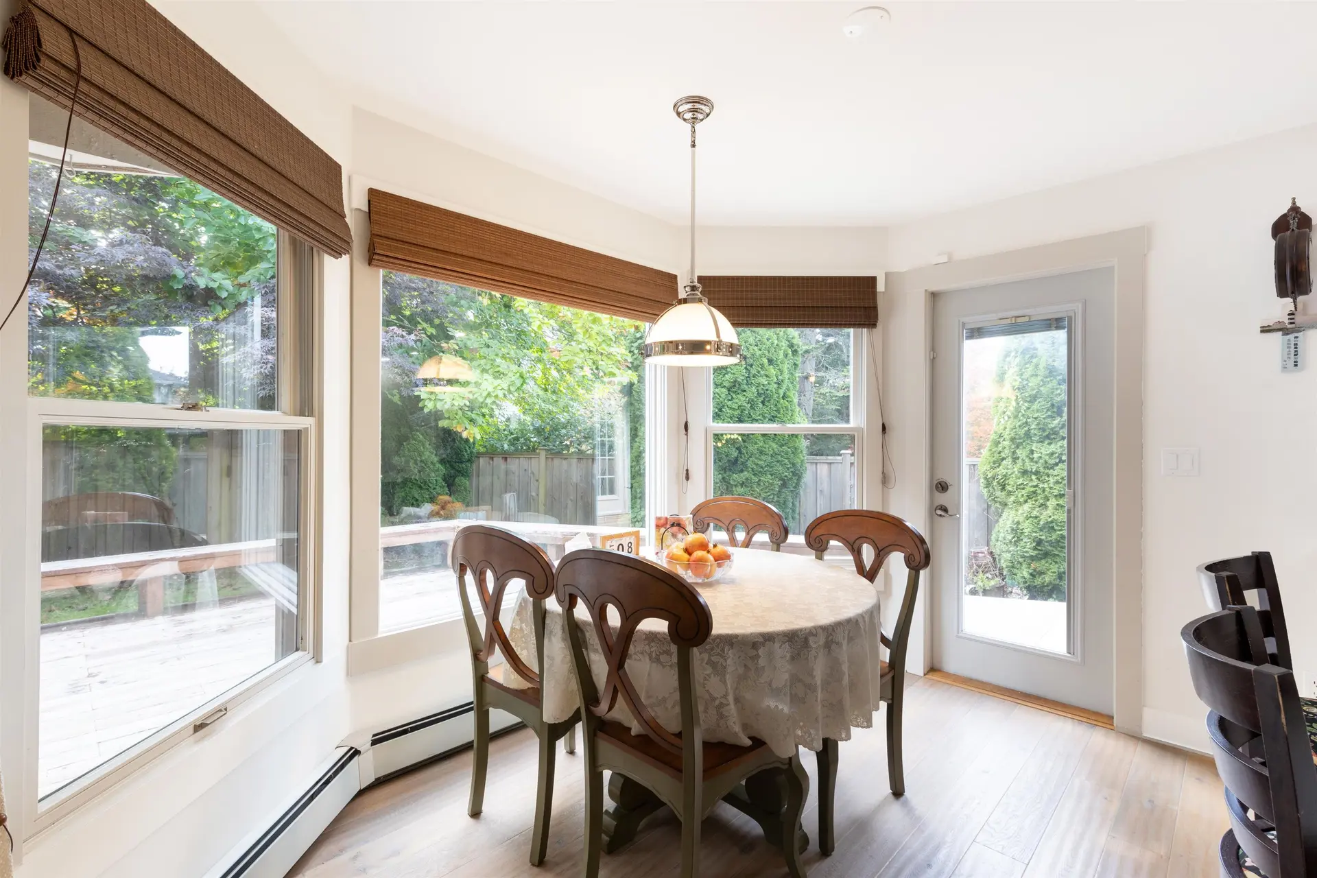 12576 18 Avenue - Image 10