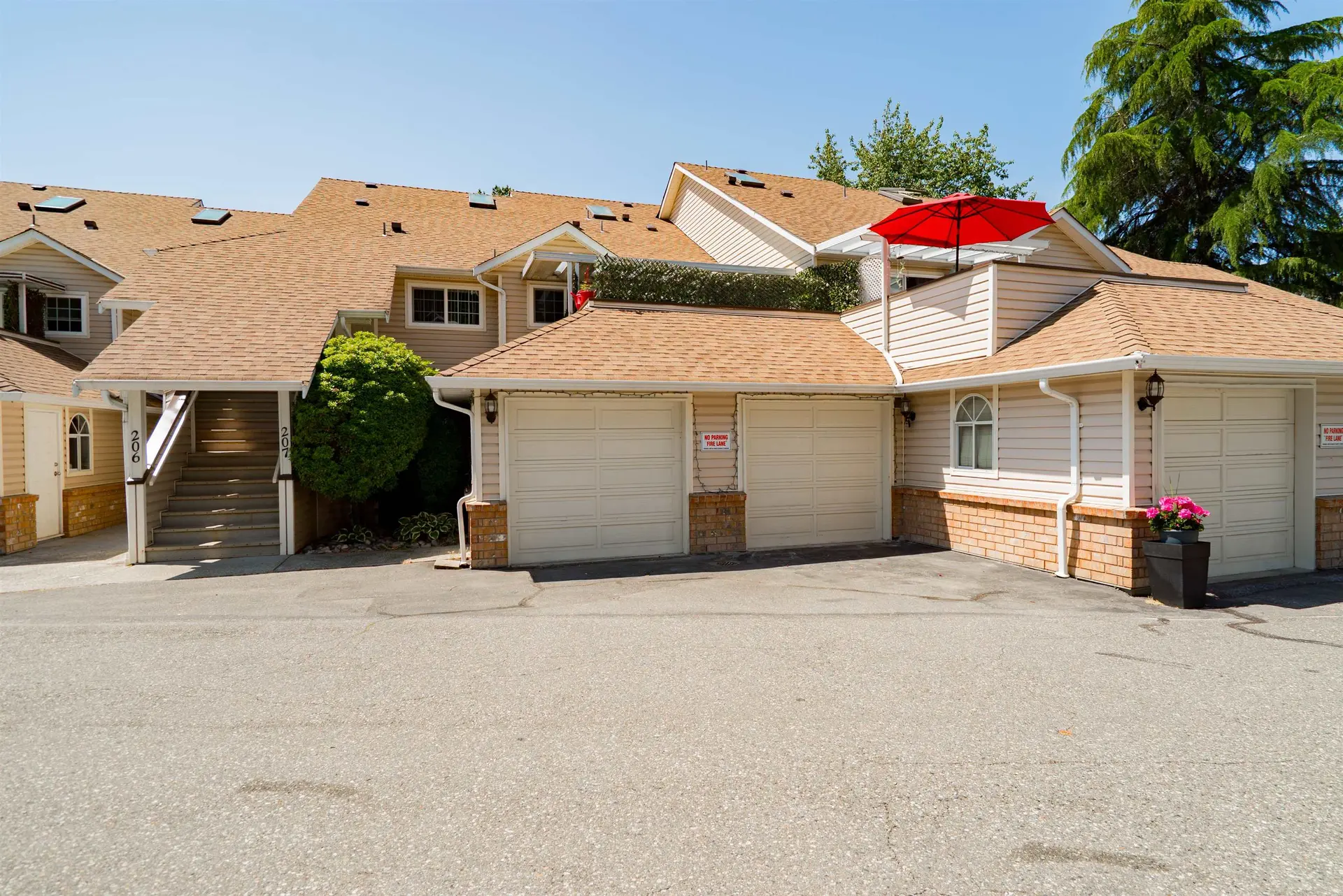Property at #107 22515 116 Avenue, Maple Ridge, BC