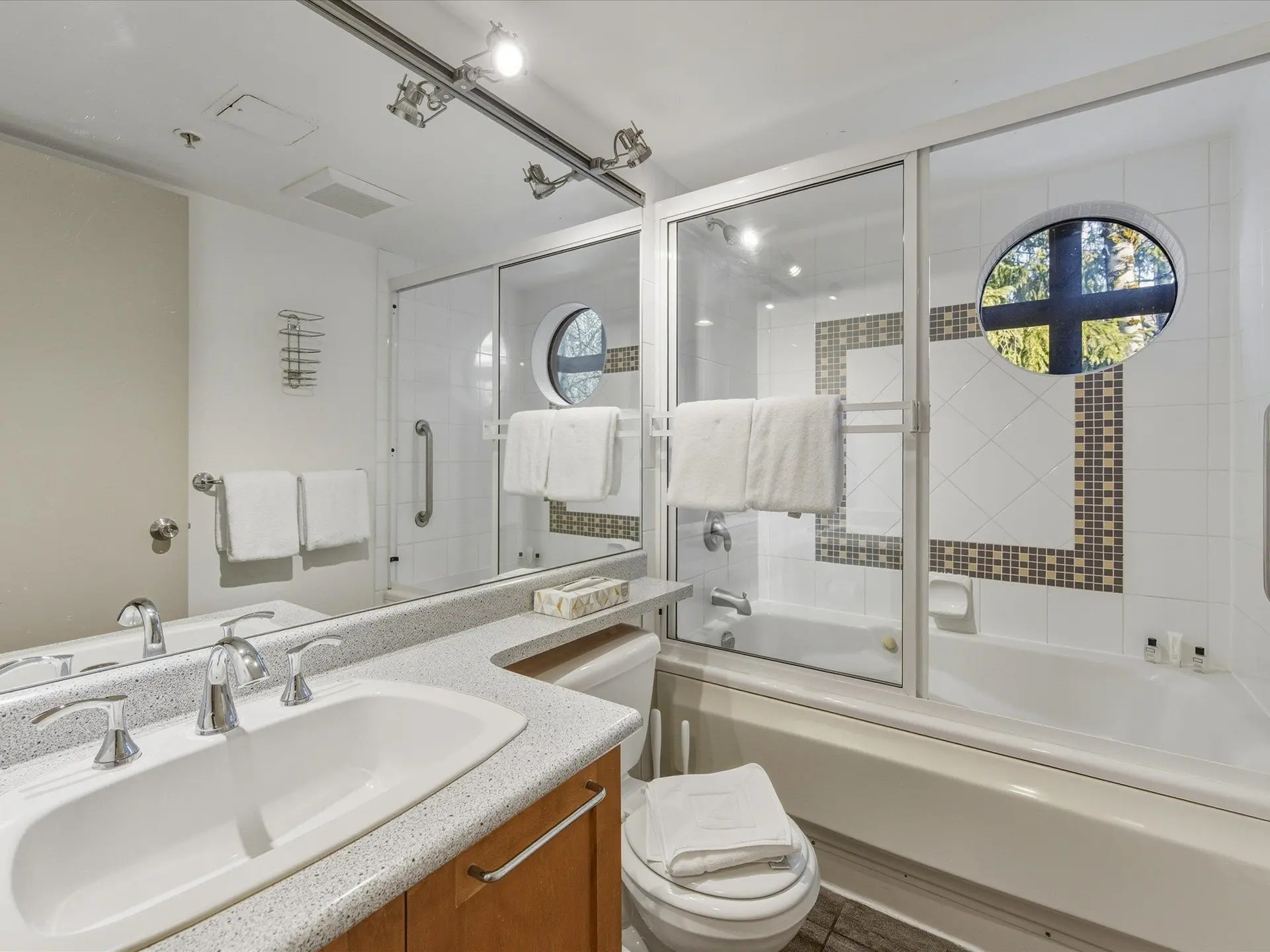 #3308 4295 Blackcomb Way - Image 12