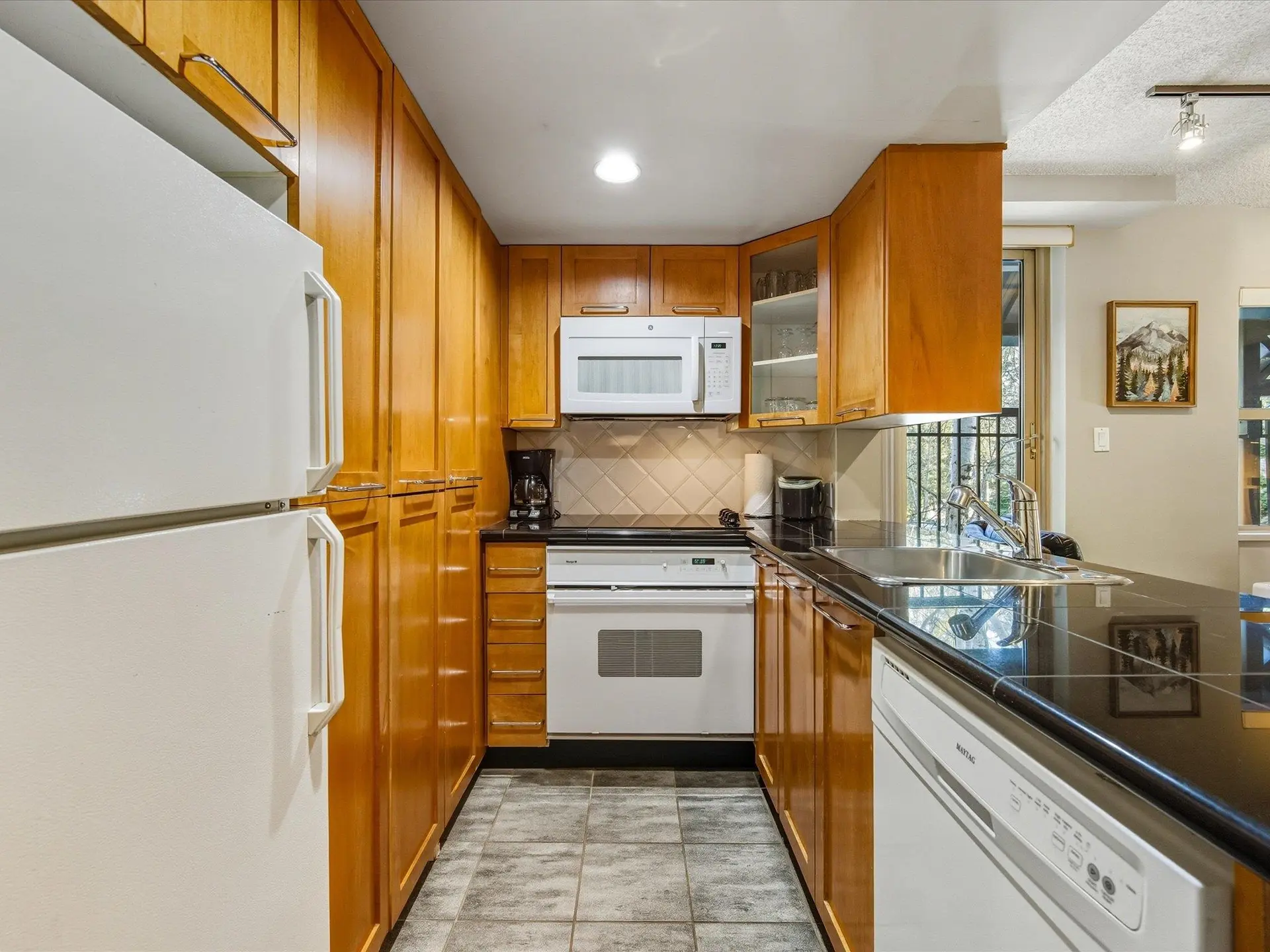 #3308 4295 Blackcomb Way - Image 10