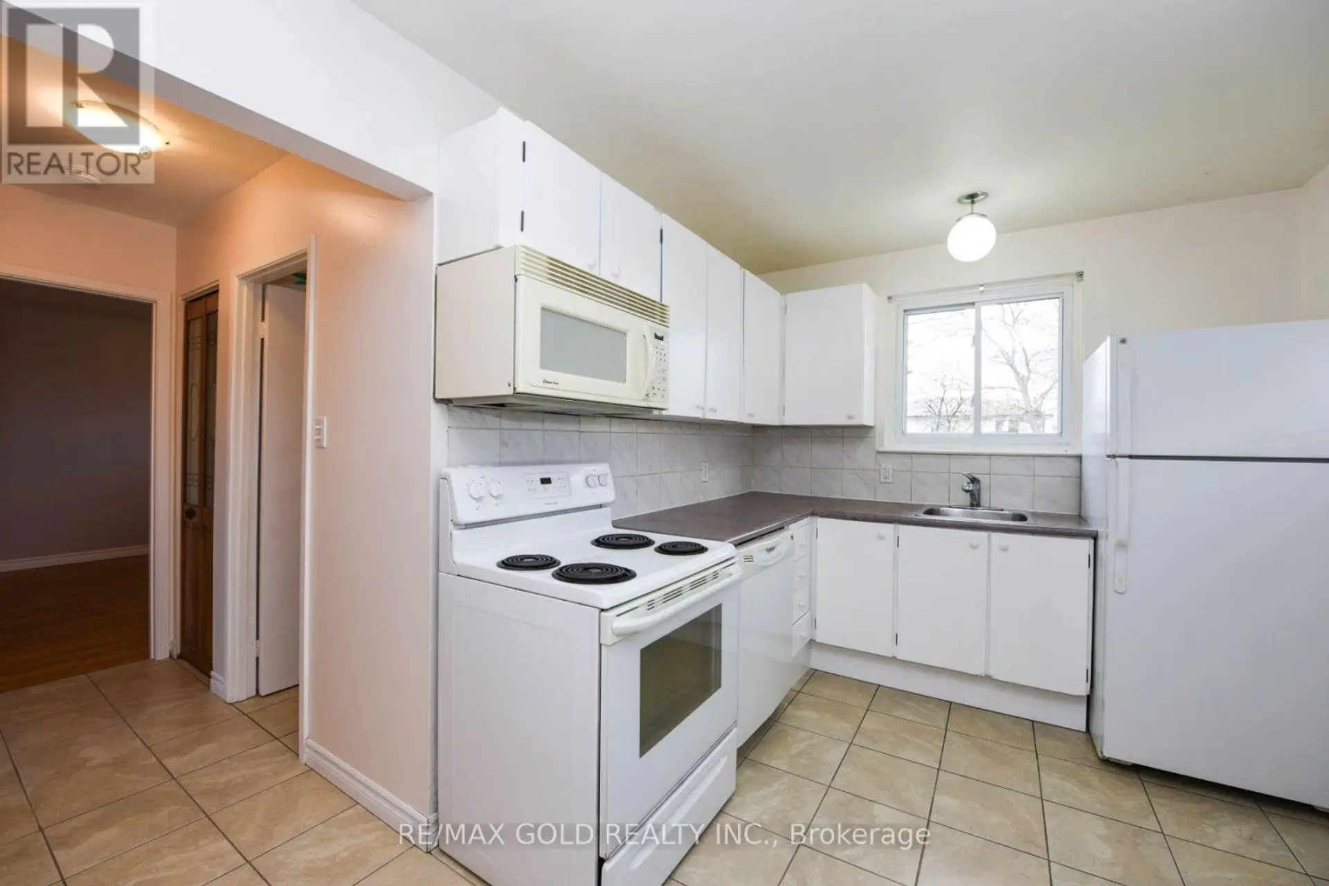 3657 WOODRUFF CRESCENT - Image 4