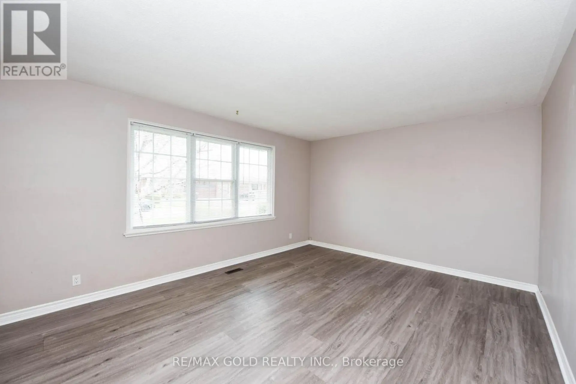 3657 WOODRUFF CRESCENT - Image 7