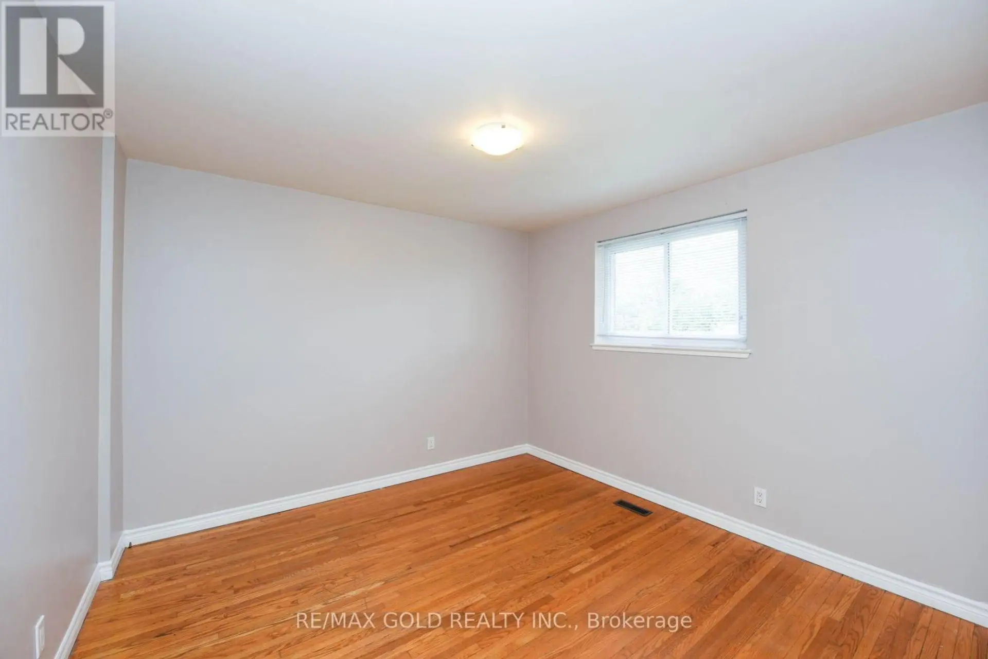3657 WOODRUFF CRESCENT - Image 9