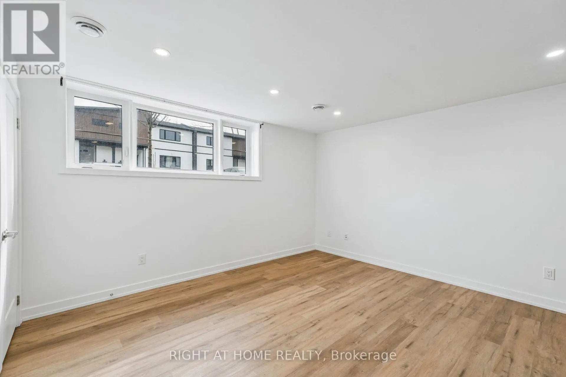 #212 4263 FOURTH AVENUE - Image 7