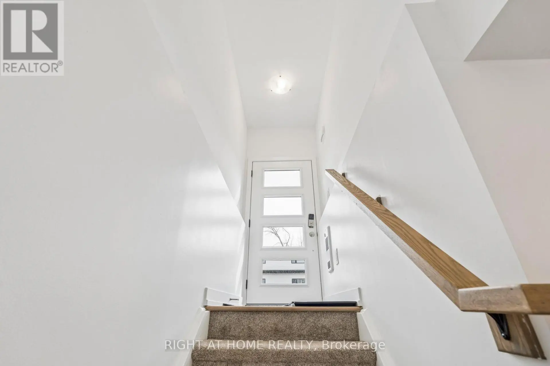 #212 4263 FOURTH AVENUE - Image 5