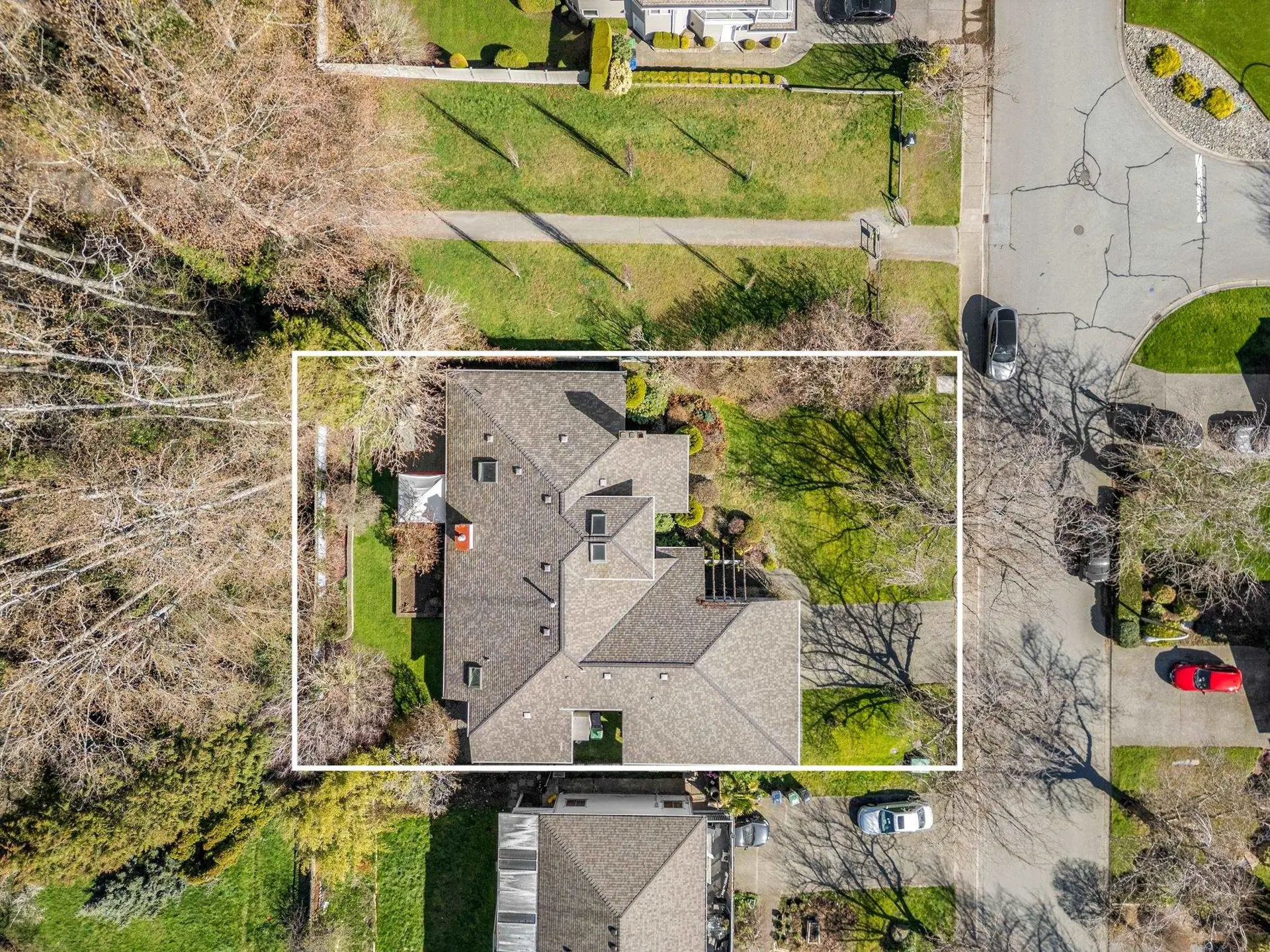 13383 14a Avenue - Image 17