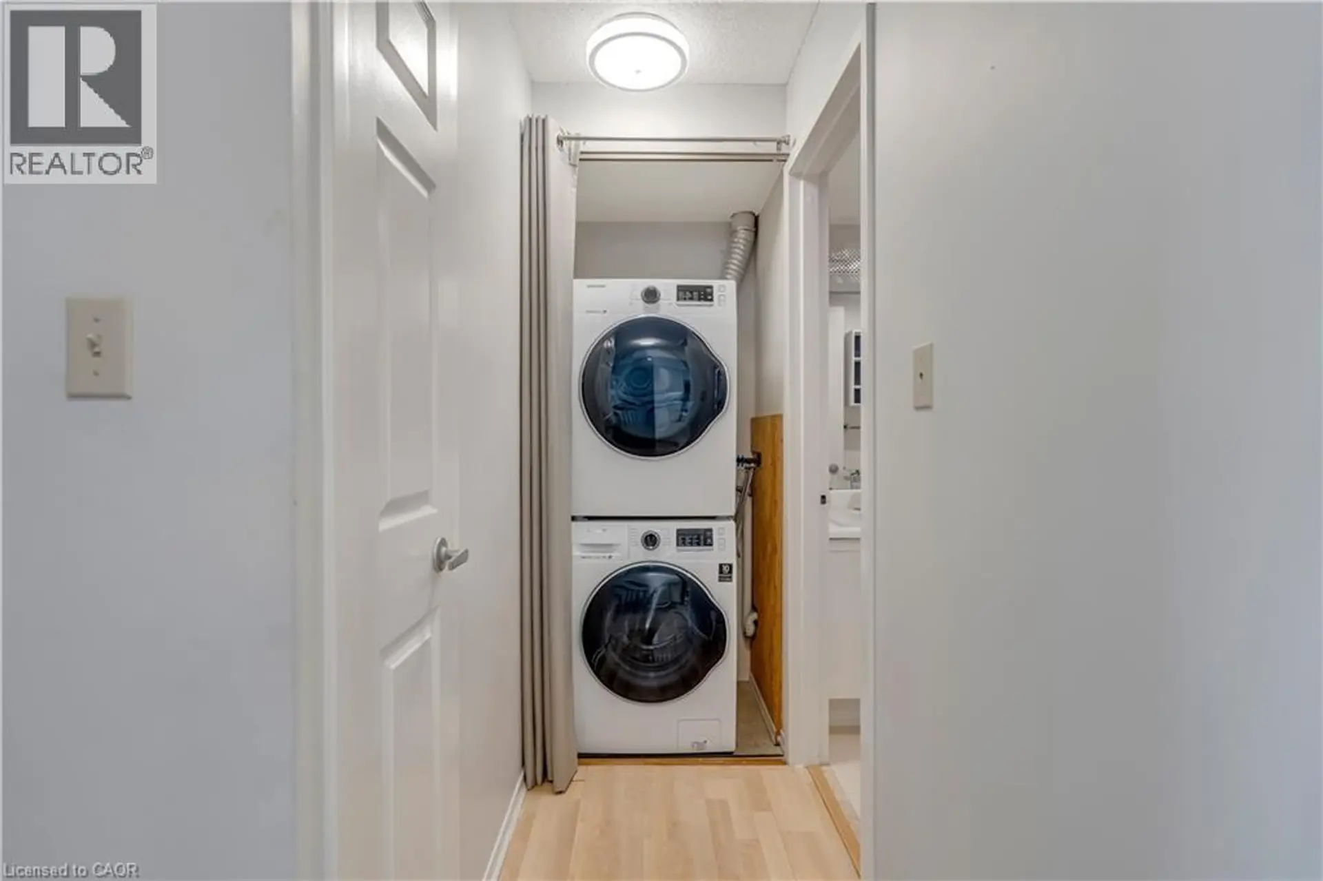 #903 25 AGNES Street - Image 5
