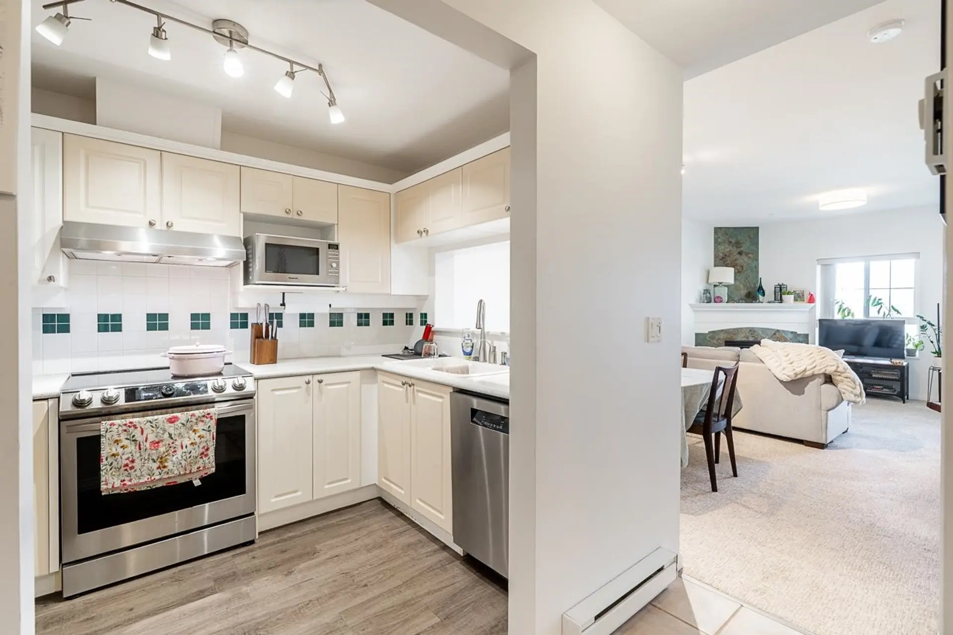 Property at #426 5500 Andrews Road, Richmond, BC